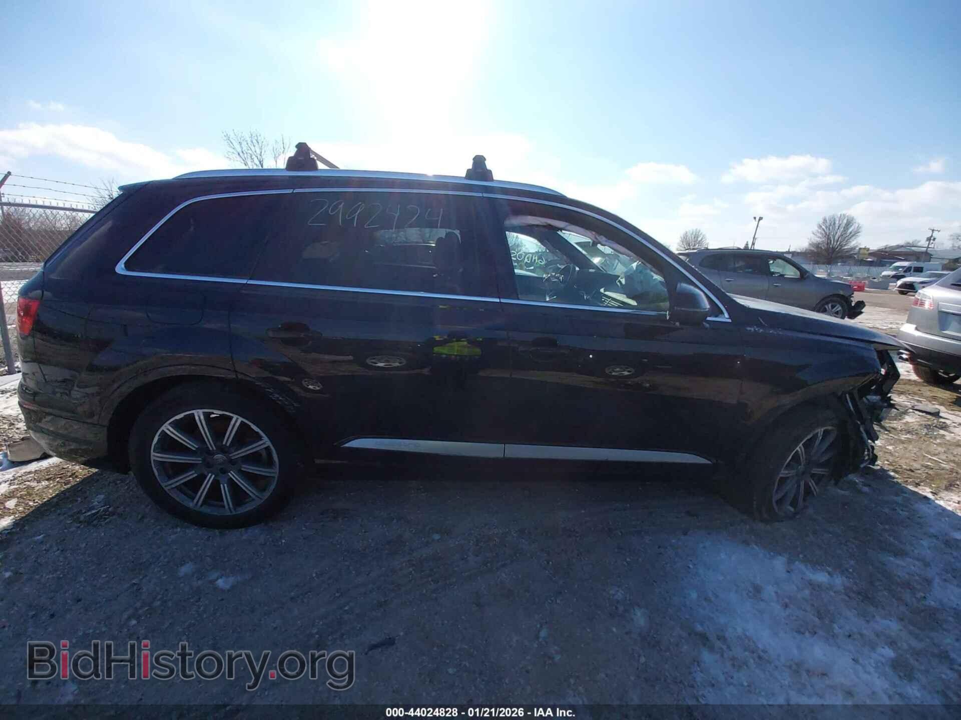 2017 AUDI Q7 - VIN: WA1LAAF76HD058486 - Фото 13