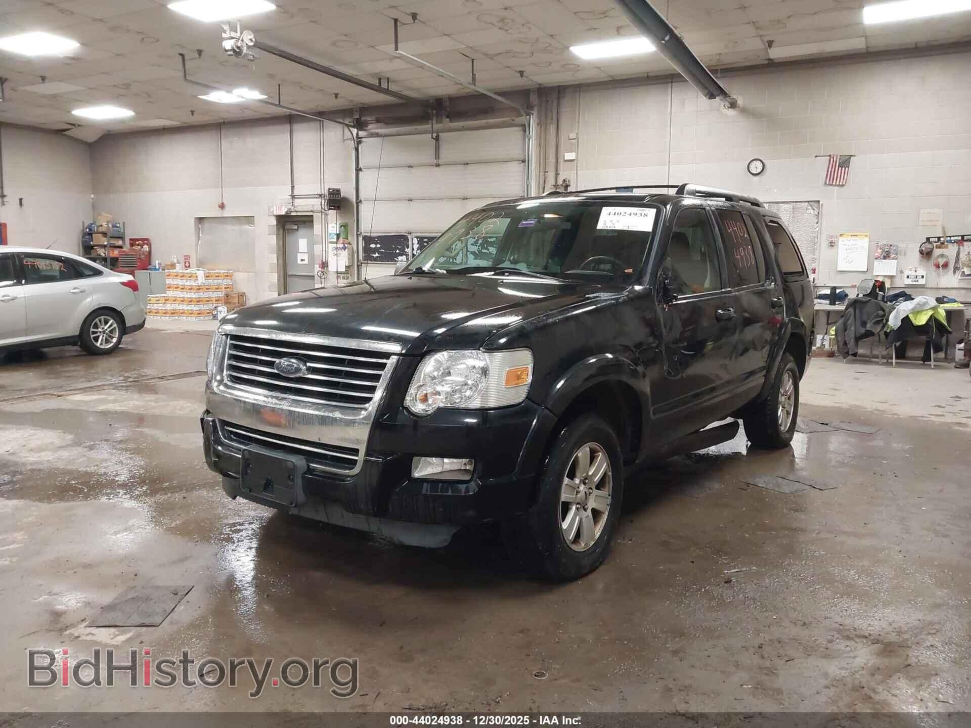 2010 FORD EXPLORER - VIN: 1FMEU7DE9AUA62768 - Photo 2