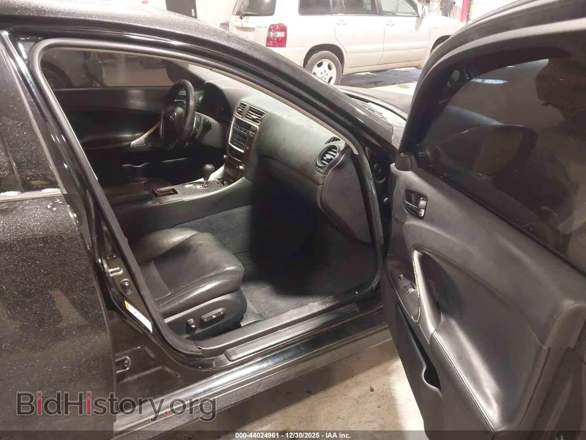 2007 LEXUS IS 250 - VIN: JTHBK262575026421 - Photo 5