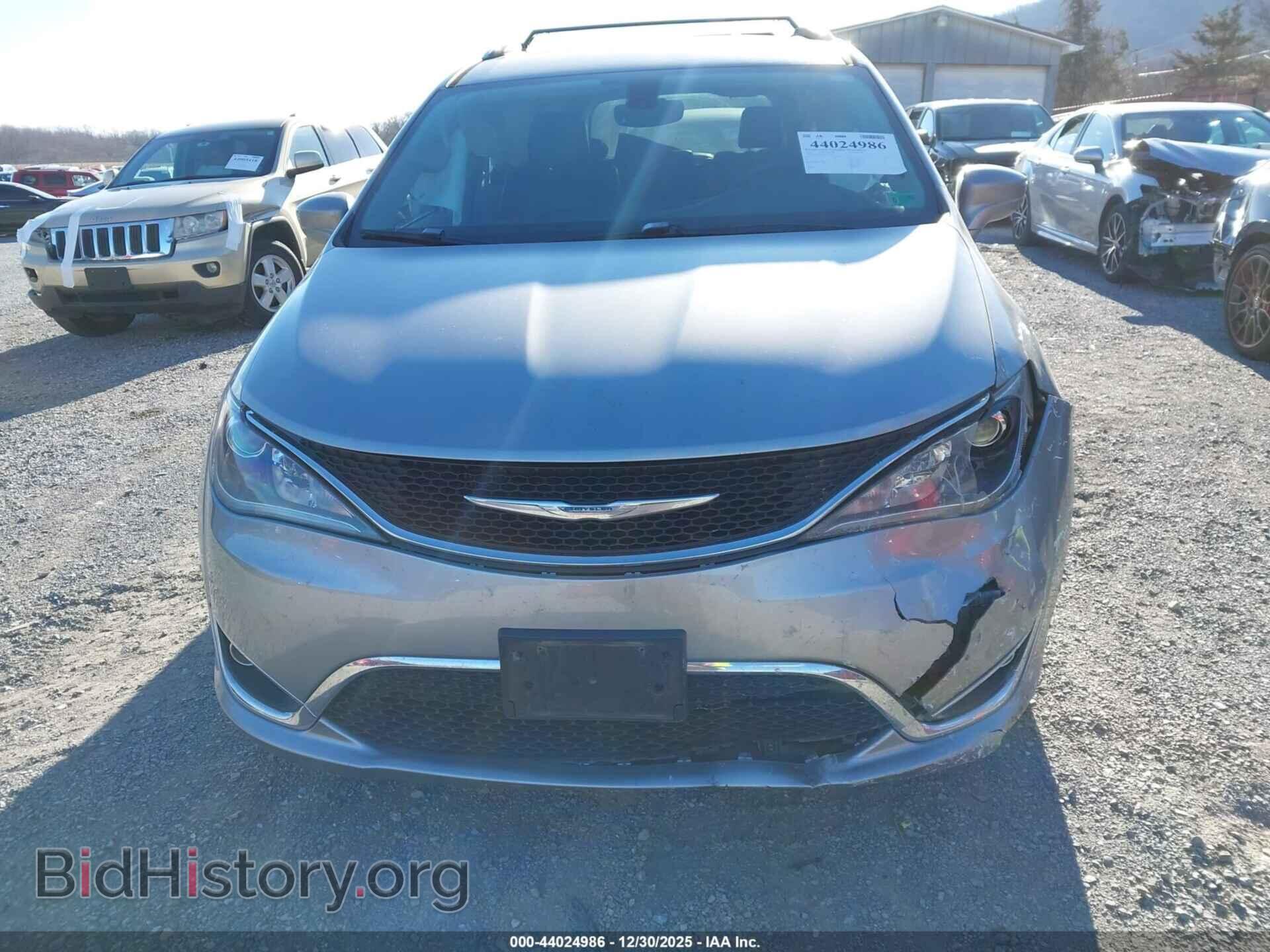 2017 CHRYSLER PACIFICA - VIN: 2C4RC1EG0HR514488 - Photo 13