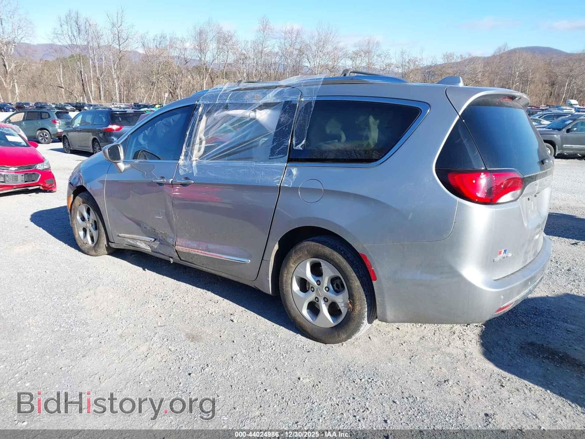 2017 CHRYSLER PACIFICA - VIN: 2C4RC1EG0HR514488 - Photo 3