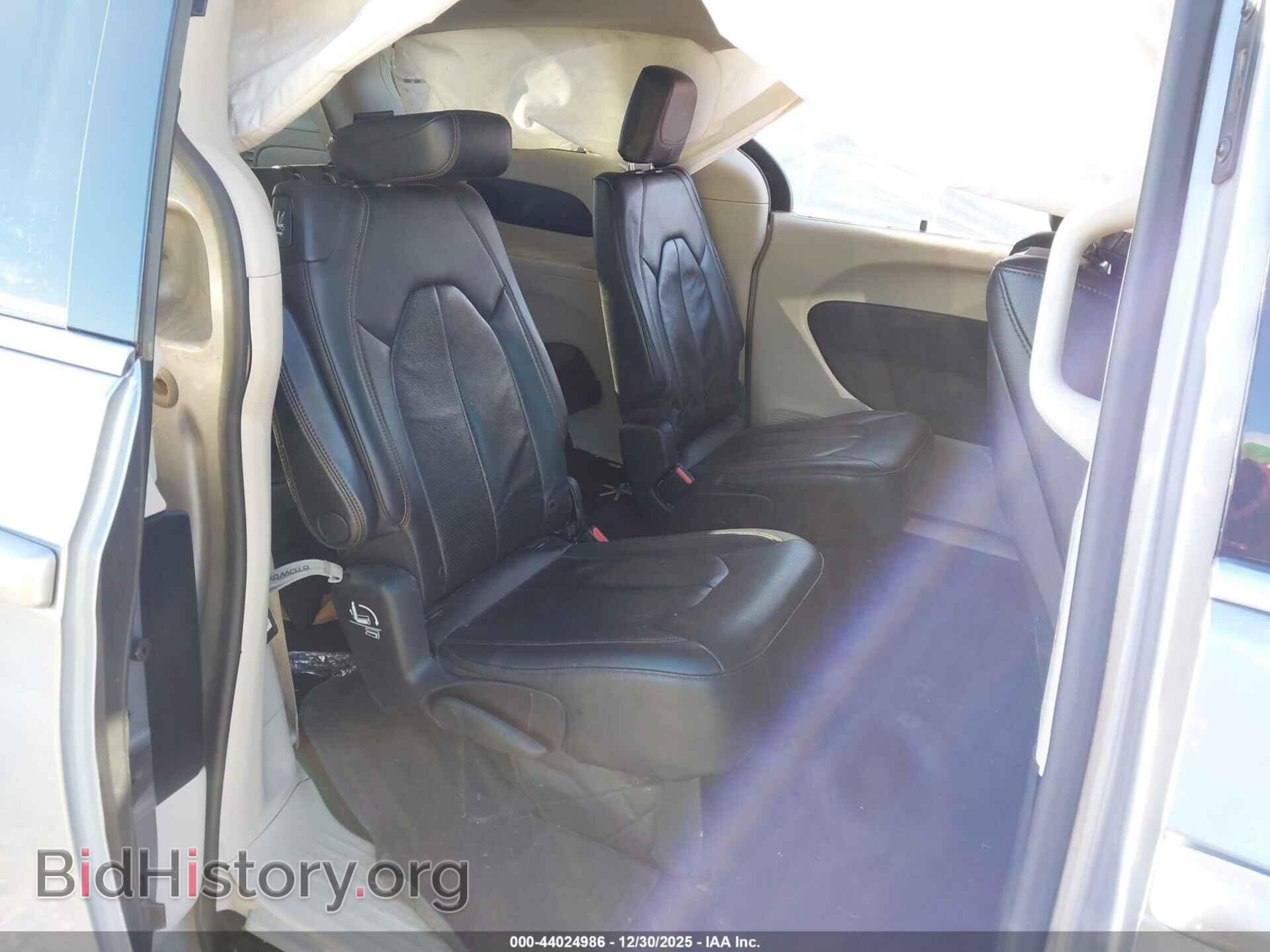 2017 CHRYSLER PACIFICA - VIN: 2C4RC1EG0HR514488 - Photo 8