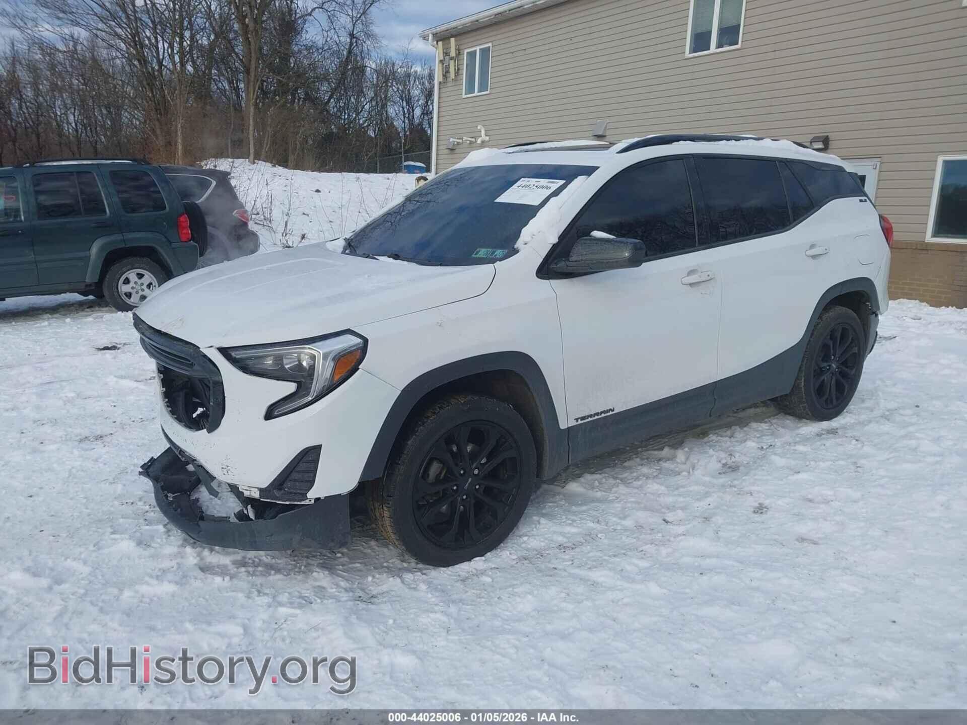 2020 GMC TERRAIN - VIN: 3GKALTEV5LL174630 - Фото 2