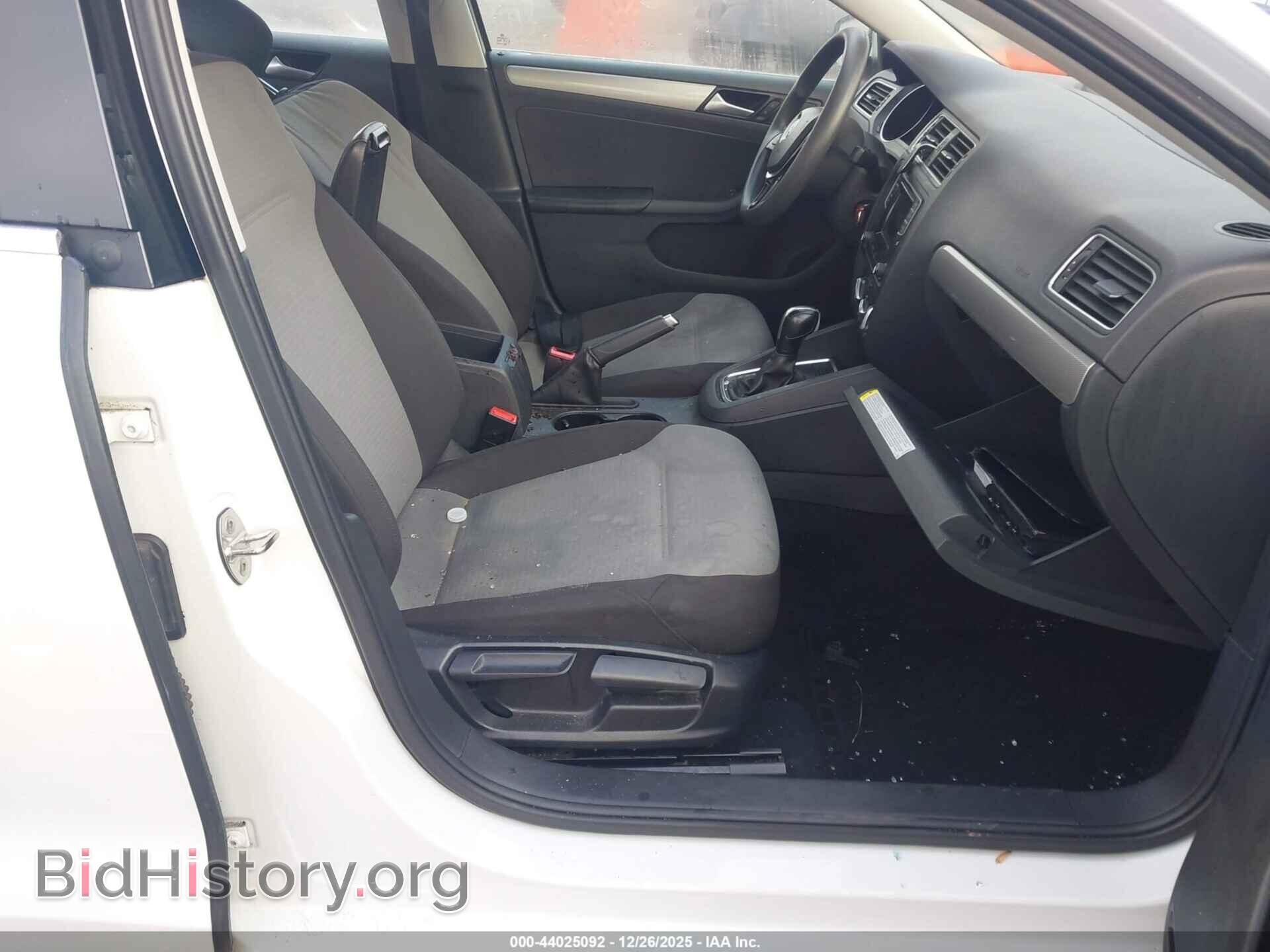 2017 VOLKSWAGEN JETTA - VIN: 3VW2B7AJ5HM350166 - Фото 5