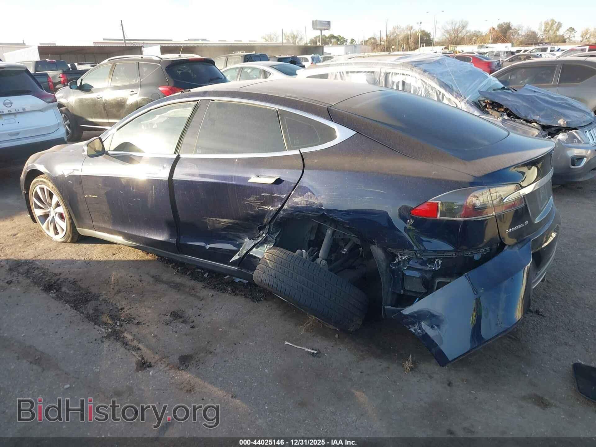 2015 TESLA MODEL S - VIN: 5YJSA1H29FFP75974 - Фото 3
