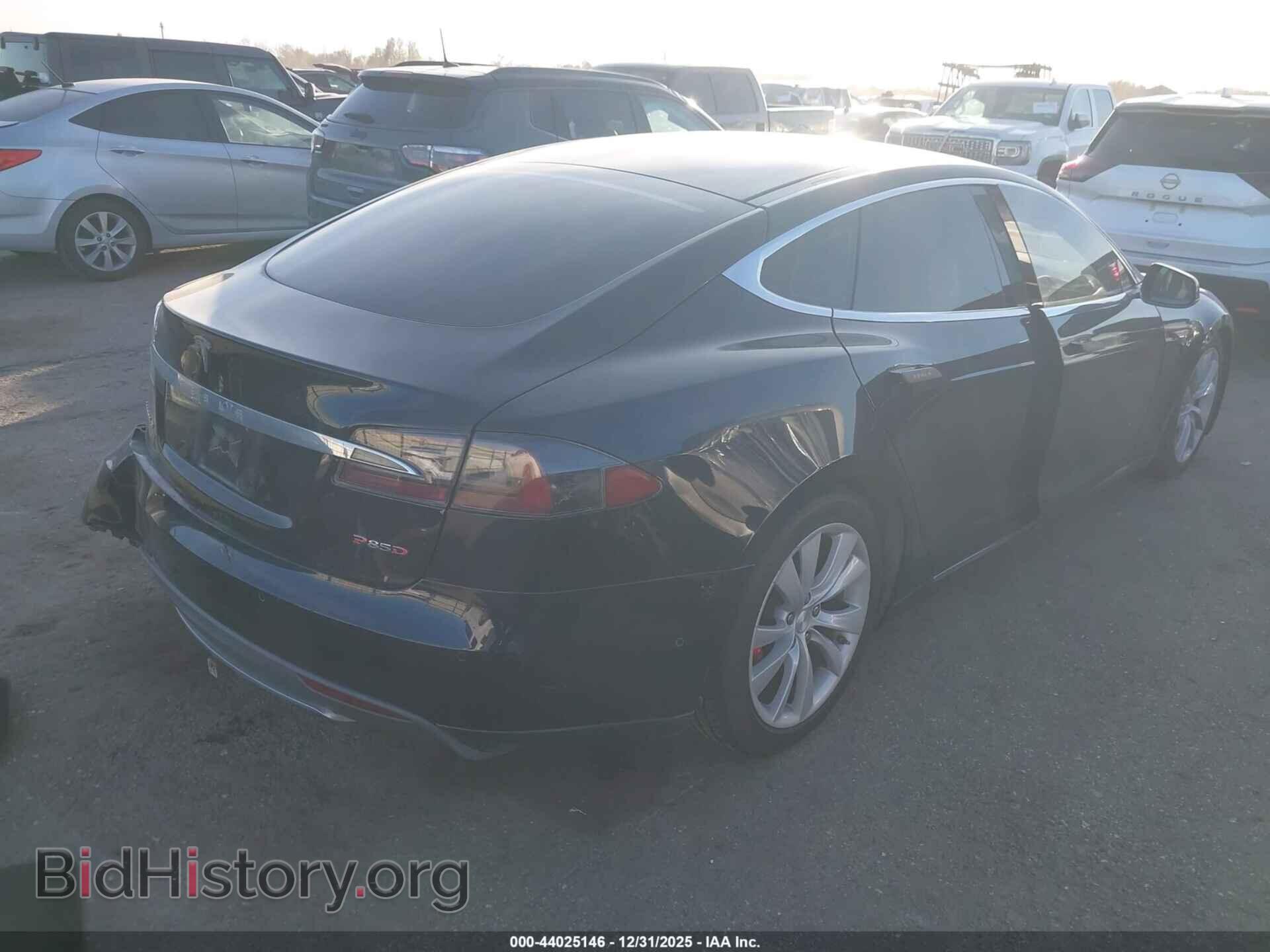 2015 TESLA MODEL S - VIN: 5YJSA1H29FFP75974 - Фото 4