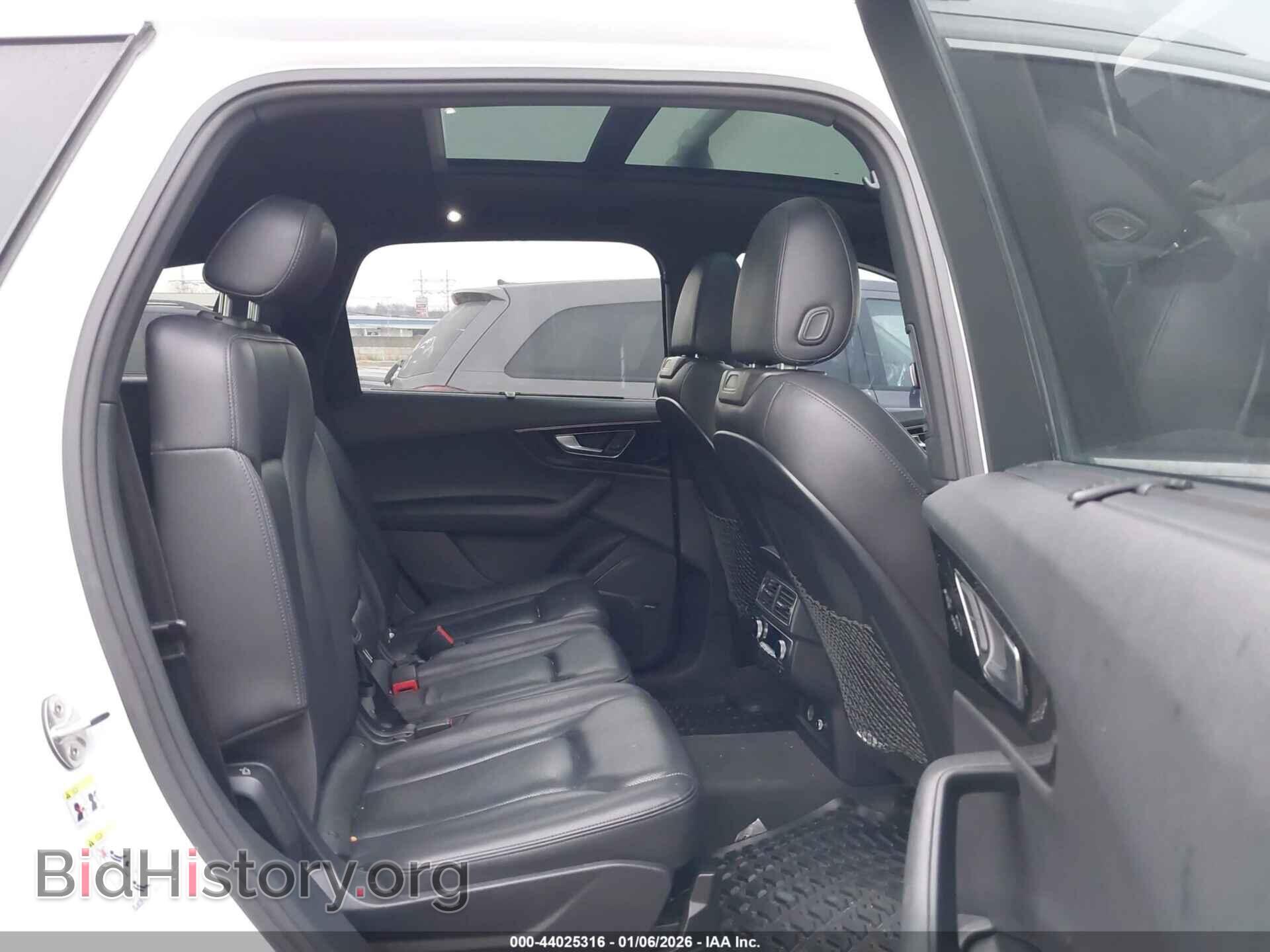 2019 AUDI Q7 - VIN: WA1VAAF7XKD001692 - Фото 8
