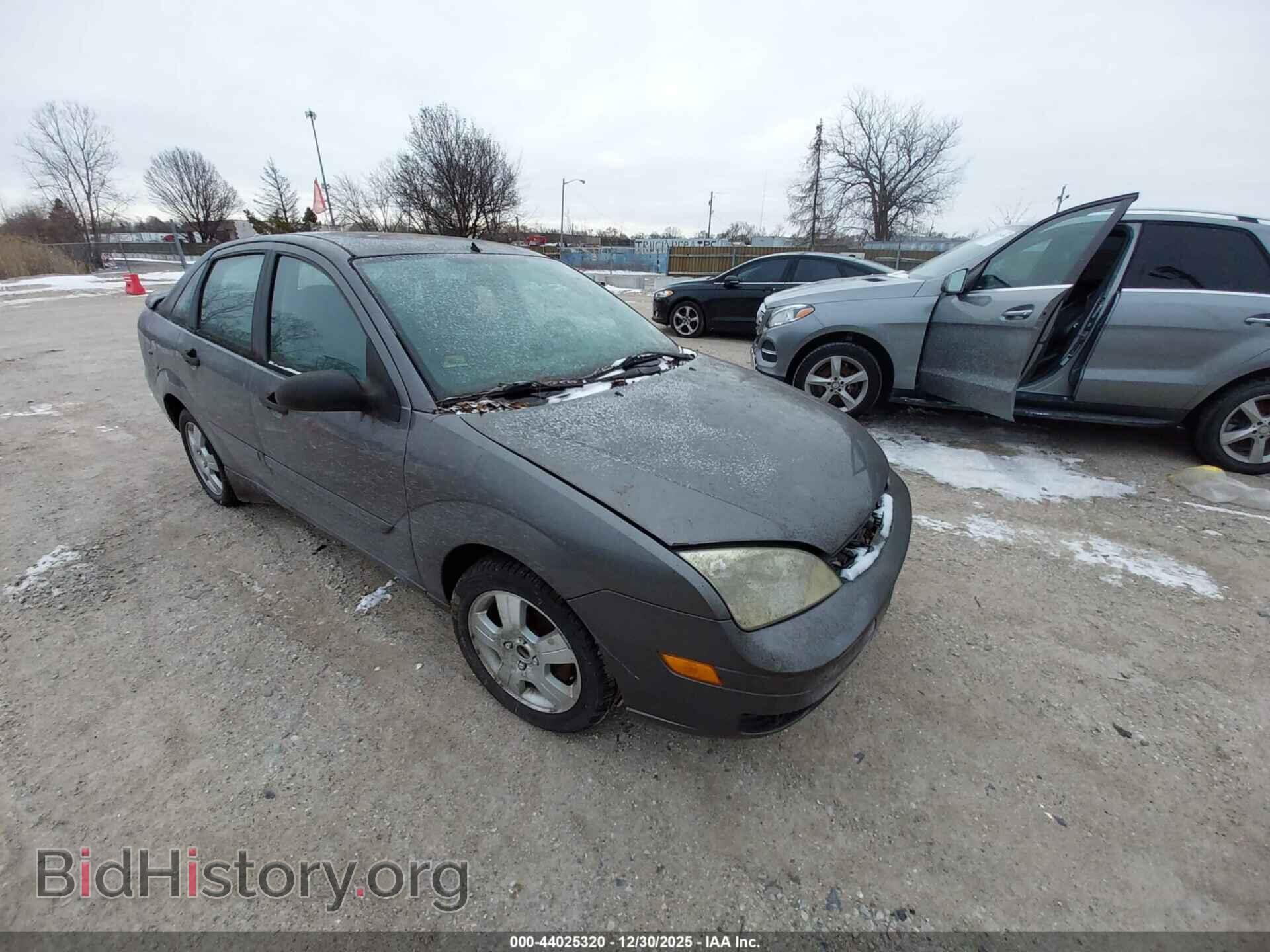 Photo 1FAHP34N96W198546 - FORD FOCUS 2006