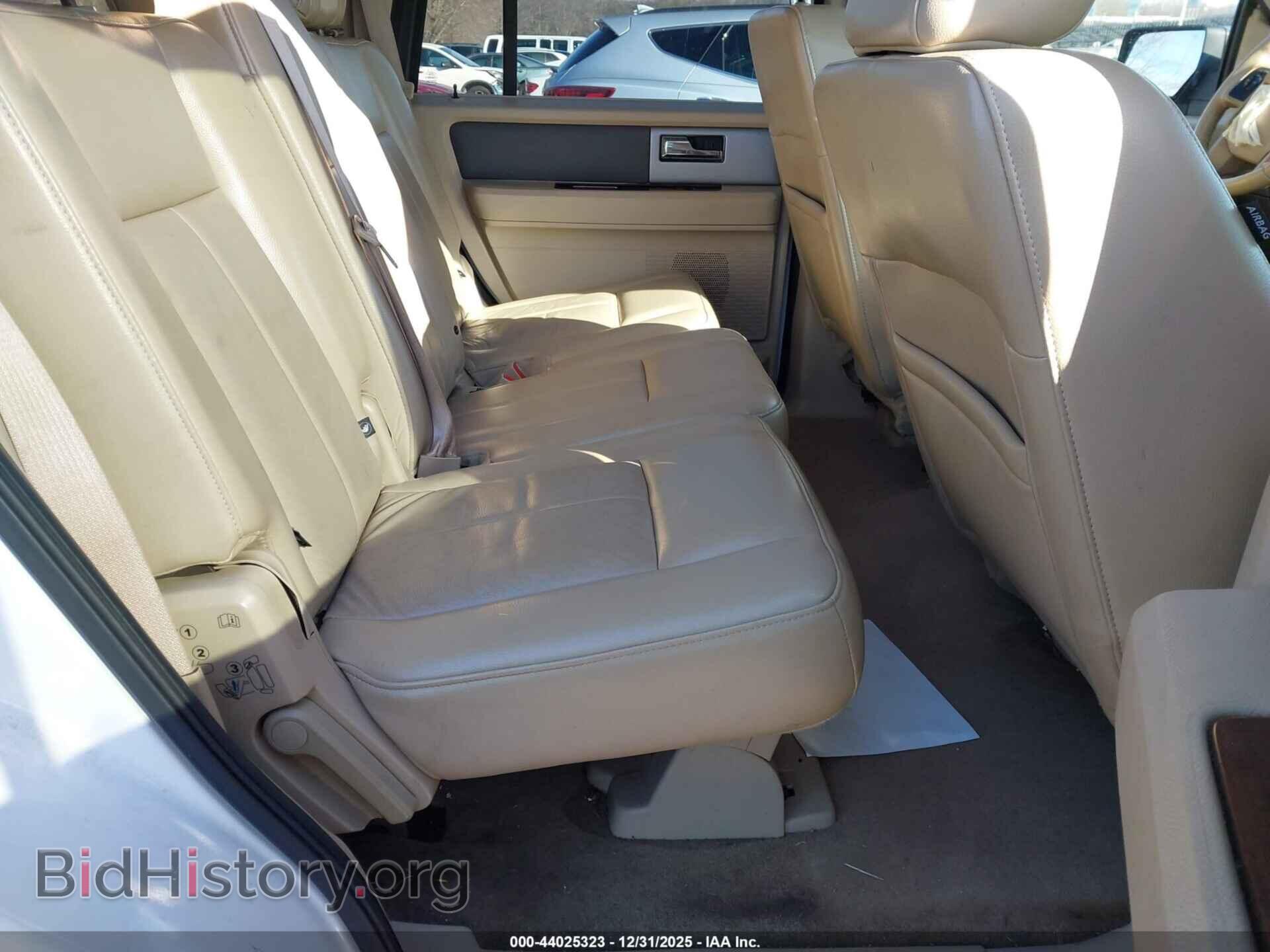 2011 FORD EXPEDITION - VIN: 1FMJU1J55BEF00858 - Фото 8