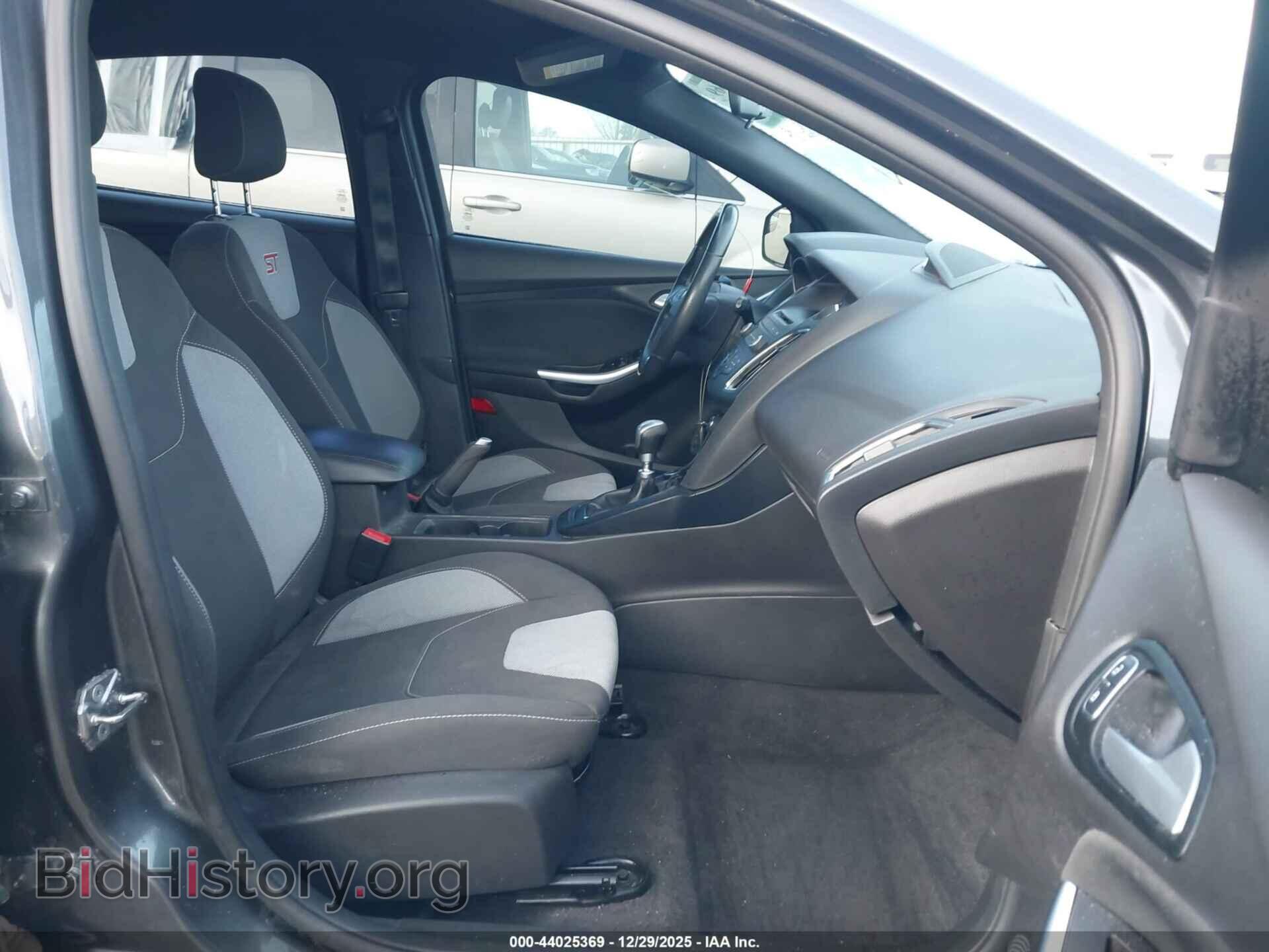 2017 FORD FOCUS ST - VIN: 1FADP3L9XHL320676 - Фото 5