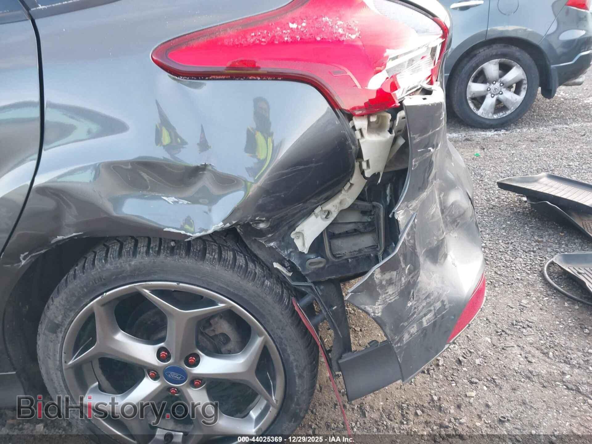 2017 FORD FOCUS ST - VIN: 1FADP3L9XHL320676 - Фото 6