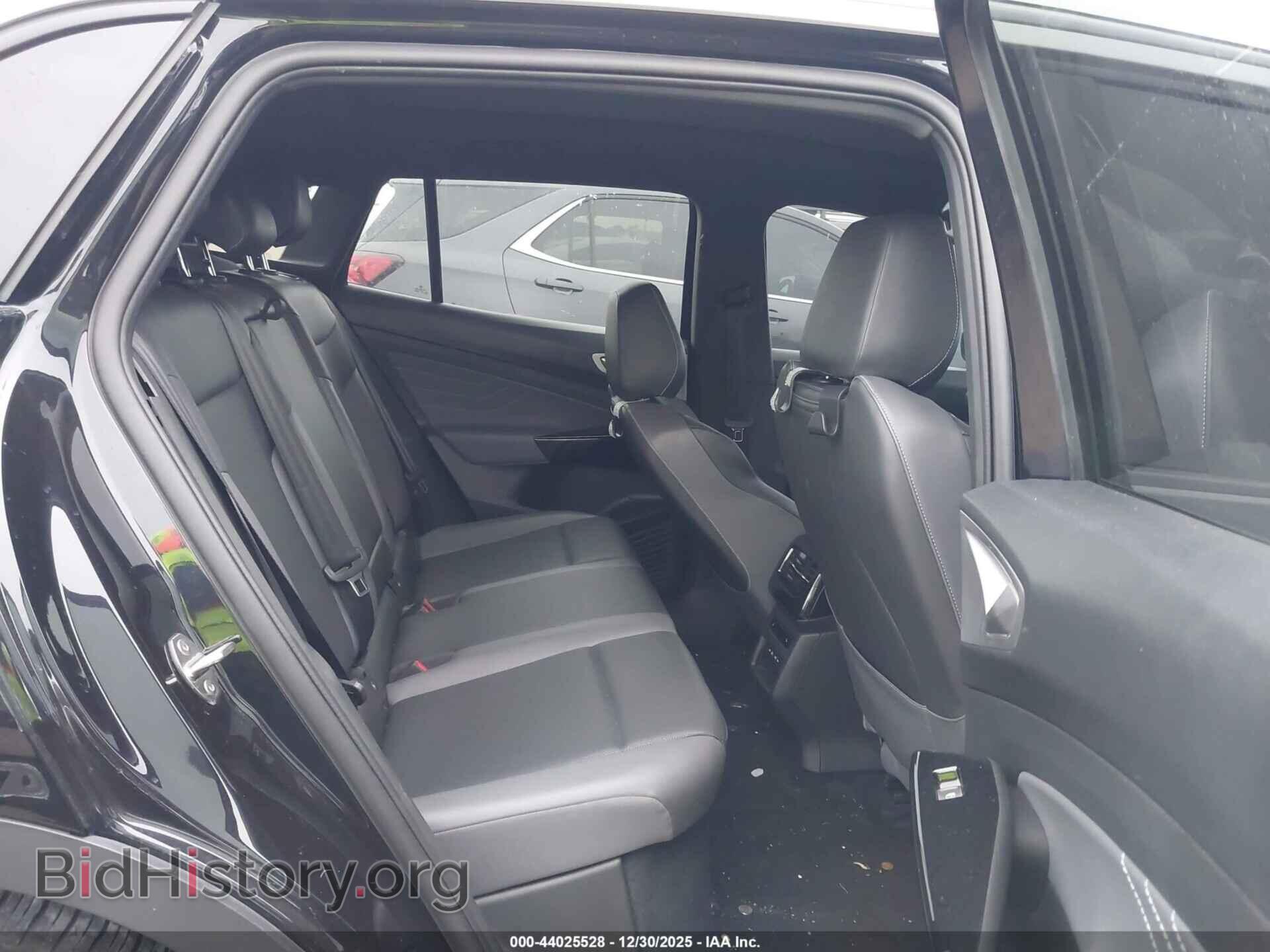 2023 VOLKSWAGEN ID.4 - VIN: 1V2HMPE83PC016571 - Фото 8
