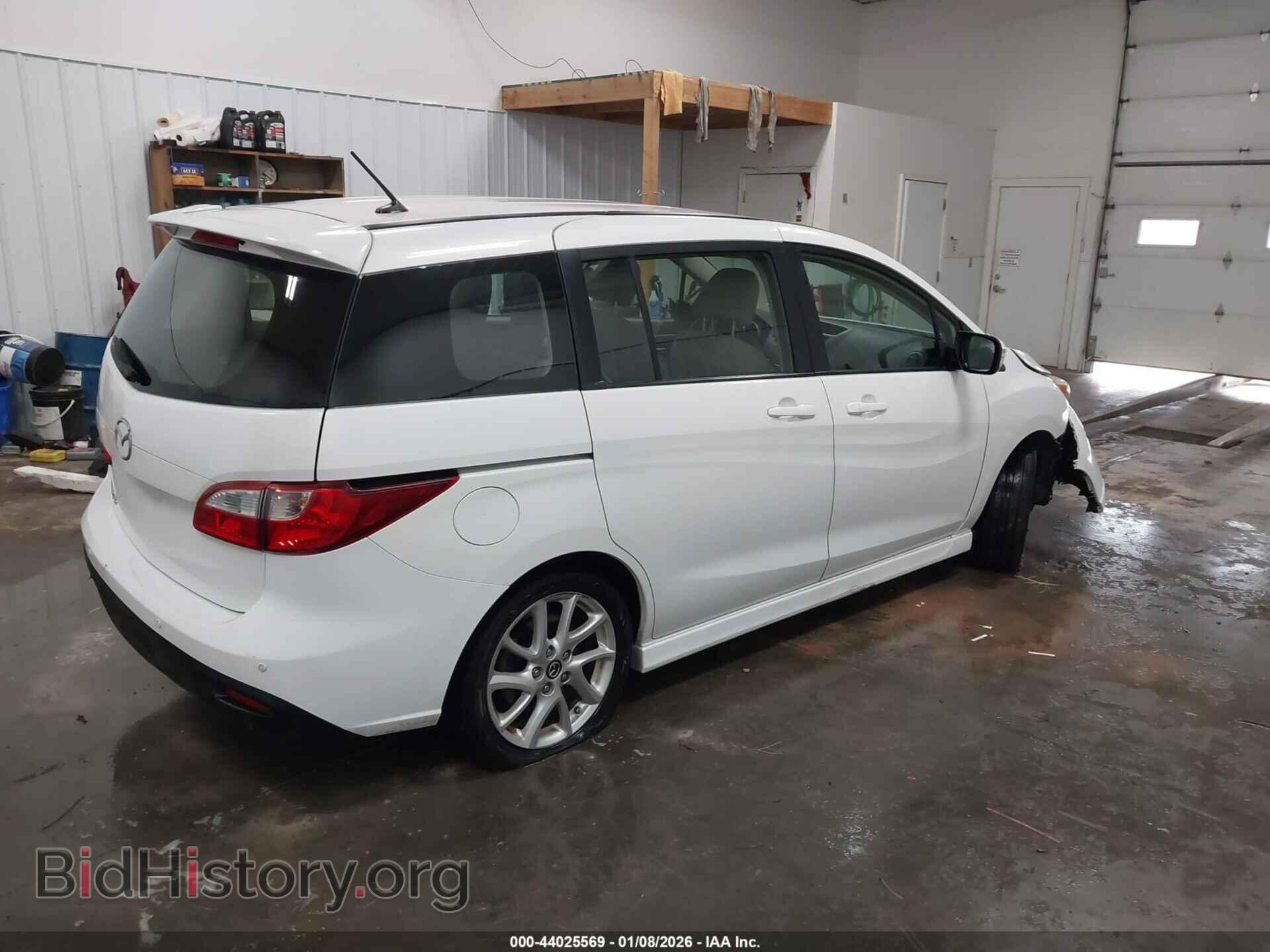 2014 MAZDA MAZDA5 - VIN: JM1CW2CL8E0173799 - Photo 4