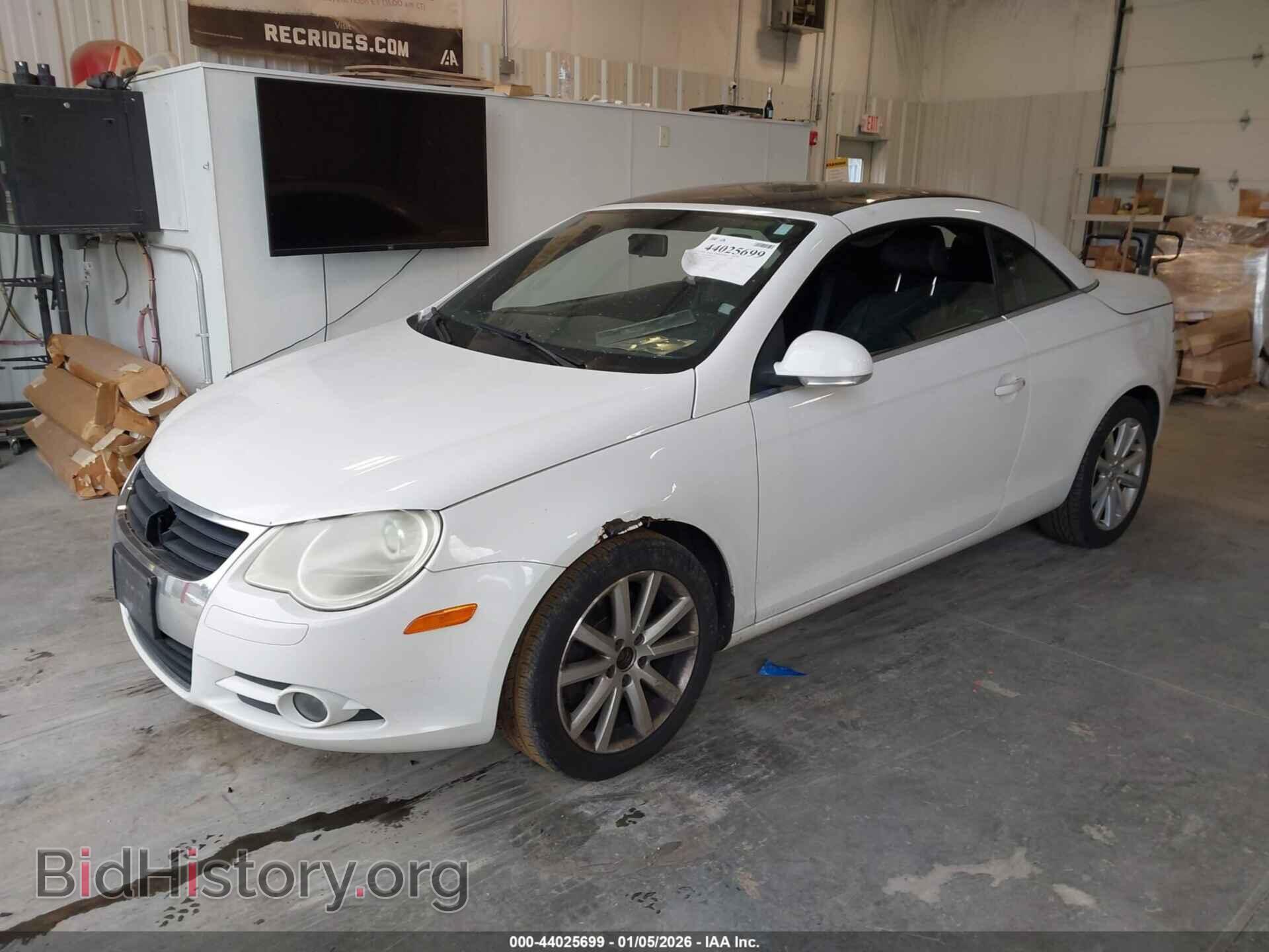 2008 VOLKSWAGEN EOS - VIN: WVWBA71F78V037515 - Фото 2