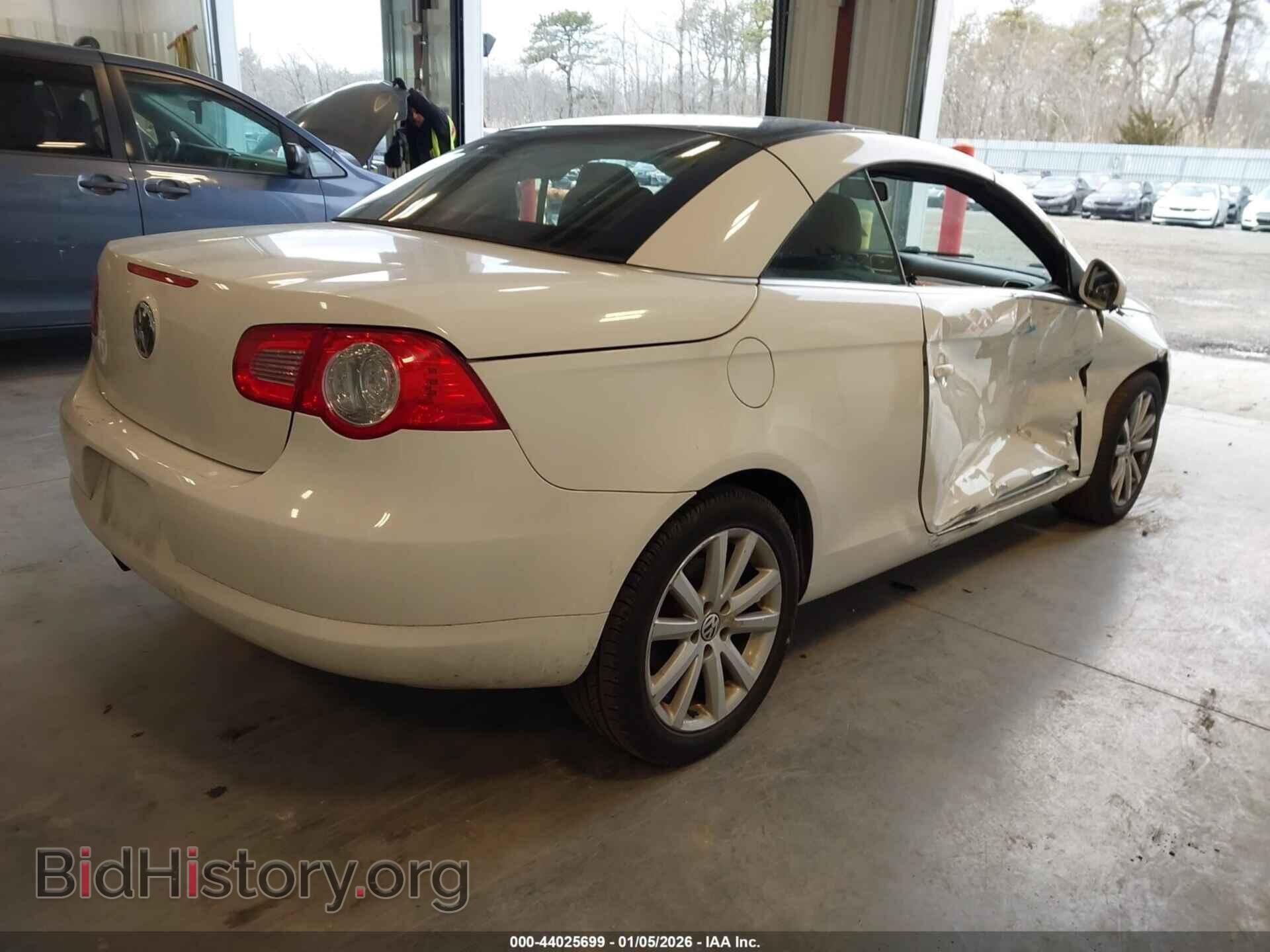 2008 VOLKSWAGEN EOS - VIN: WVWBA71F78V037515 - Фото 4
