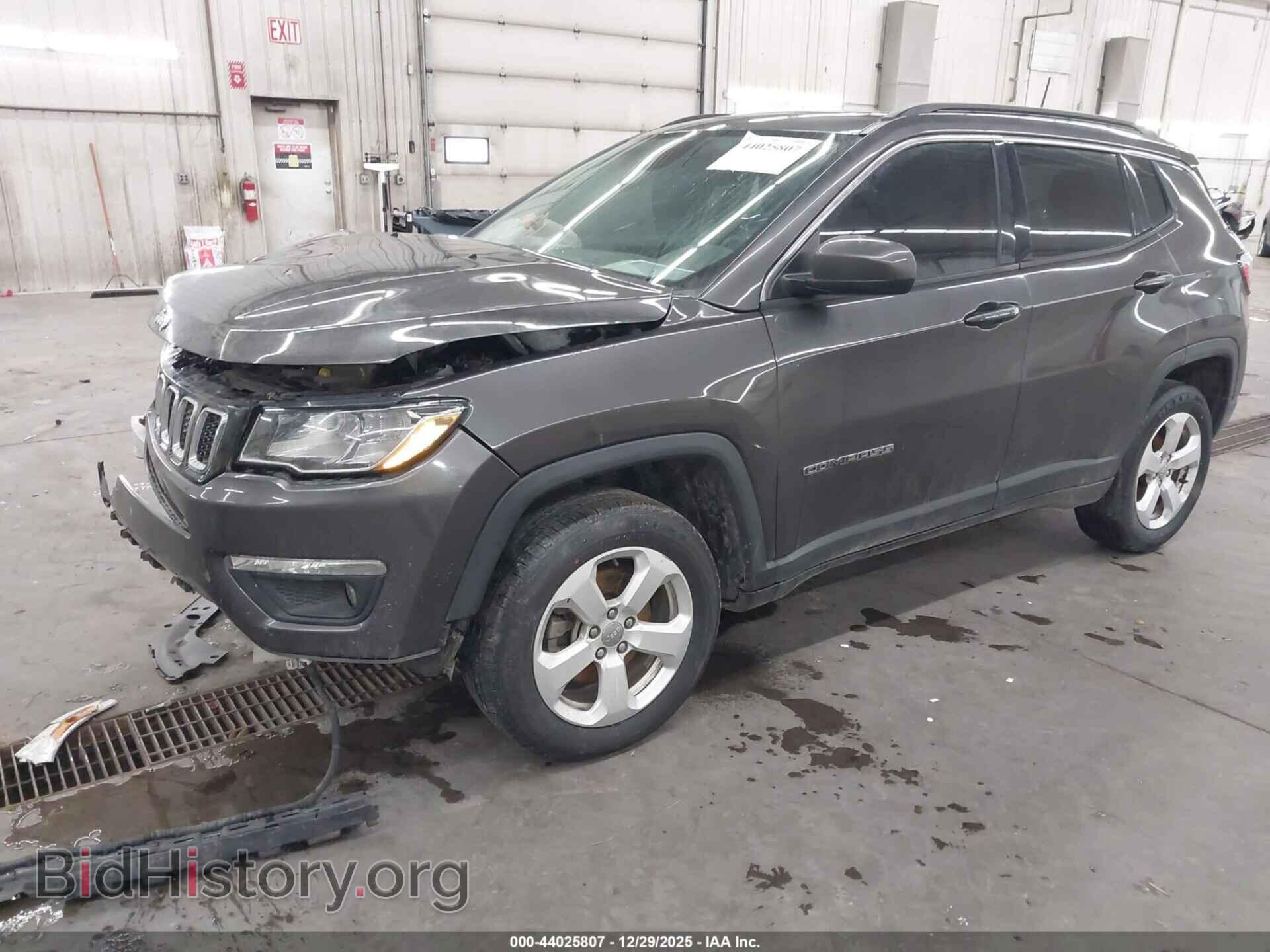 2018 JEEP COMPASS - VIN: 3C4NJDBB2JT178635 - Фото 2