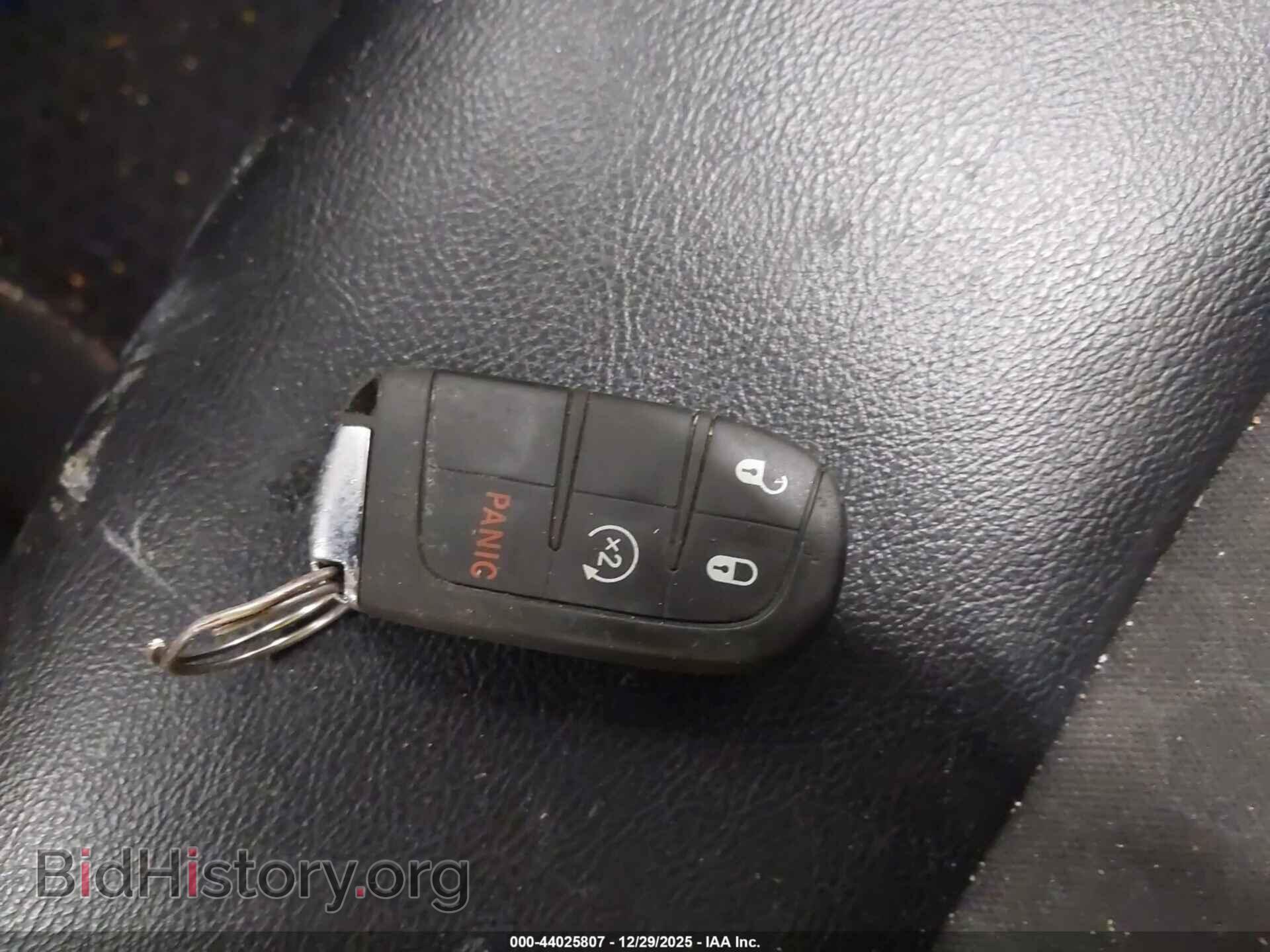 2018 JEEP COMPASS - VIN: 3C4NJDBB2JT178635 - Фото 11