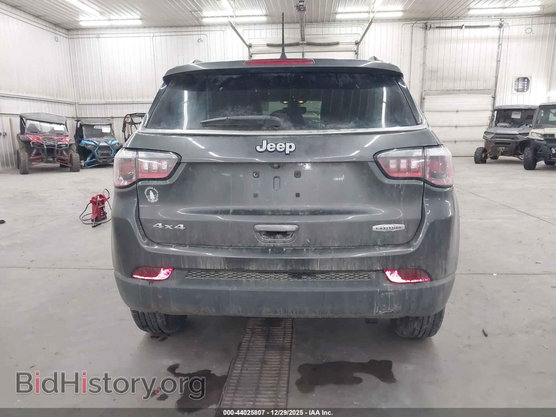 2018 JEEP COMPASS - VIN: 3C4NJDBB2JT178635 - Фото 17