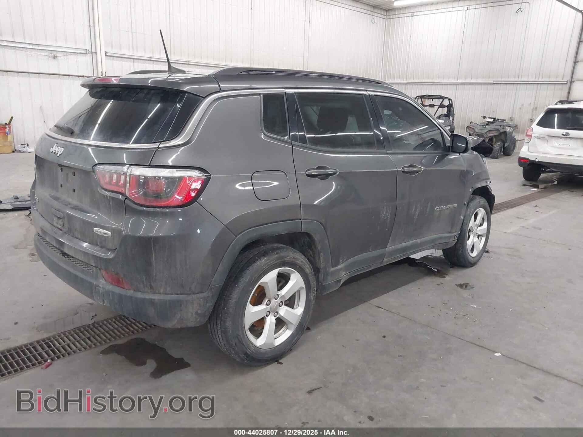 2018 JEEP COMPASS - VIN: 3C4NJDBB2JT178635 - Фото 4