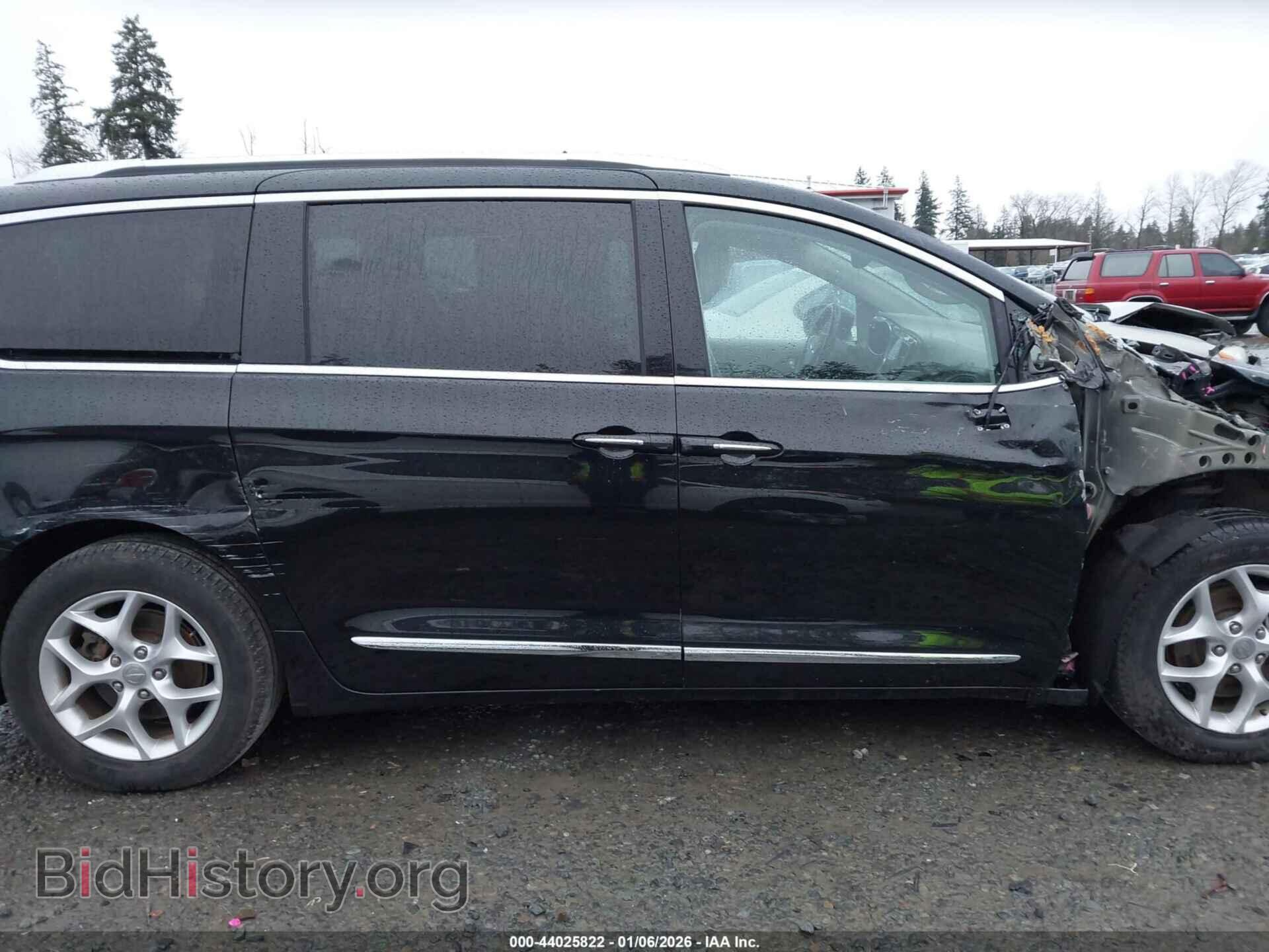 2017 CHRYSLER PACIFICA - VIN: 2C4RC1EG8HR550977 - Фото 19