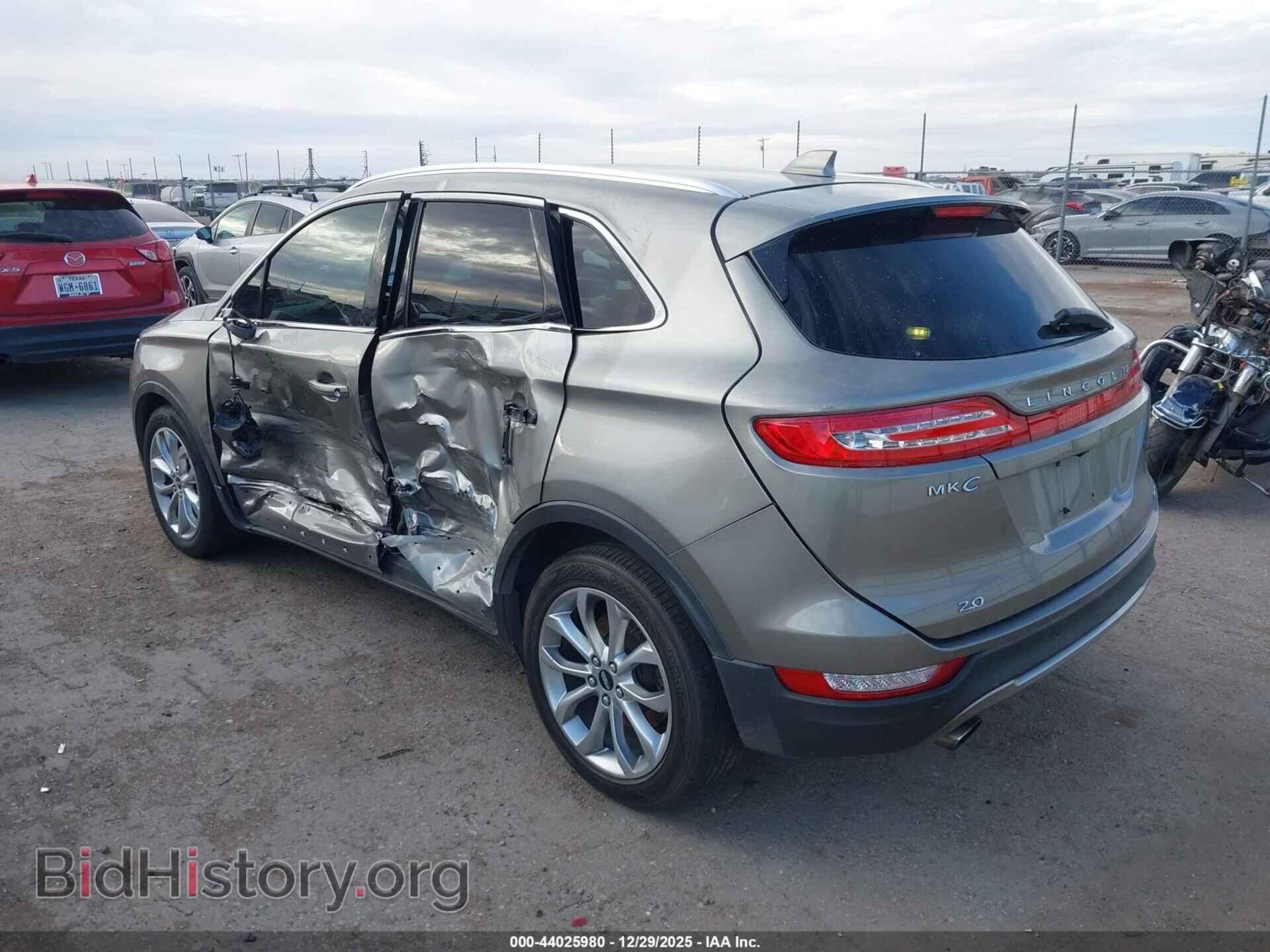 2016 LINCOLN MKC - VIN: 5LMCJ2C92GUJ08647 - Photo 3