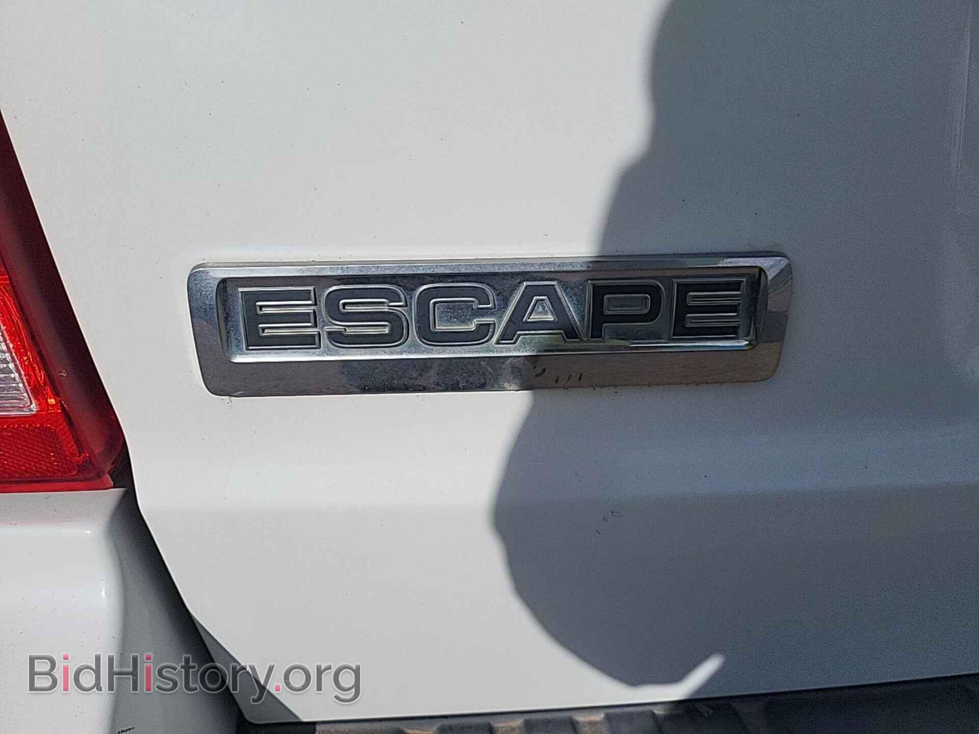 2010 FORD ESCAPE - VIN: 1FMCU0C78AKA68901 - Фото 3
