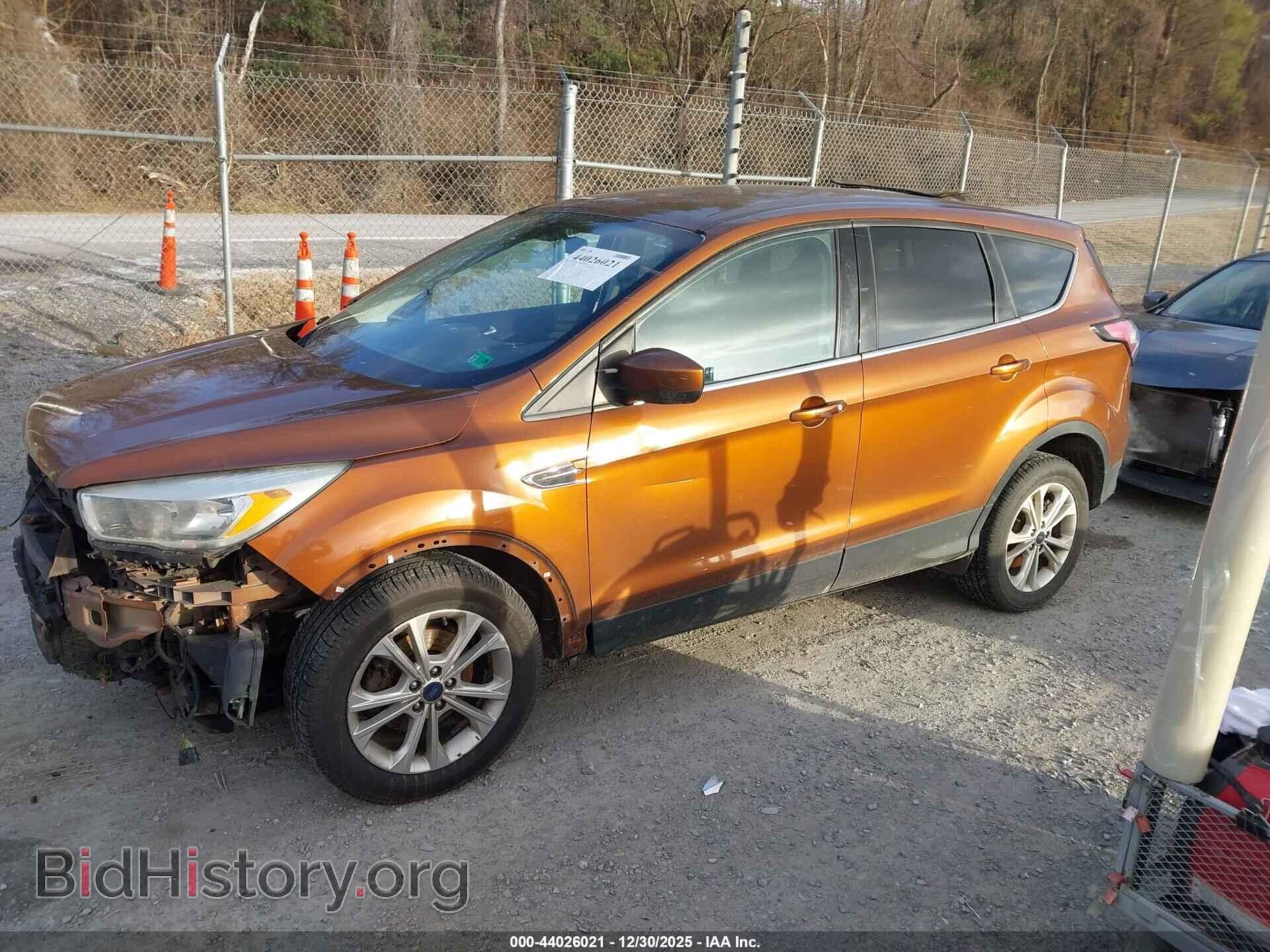 2017 FORD ESCAPE - VIN: 1FMCU0GD7HUC27986 - Photo 2
