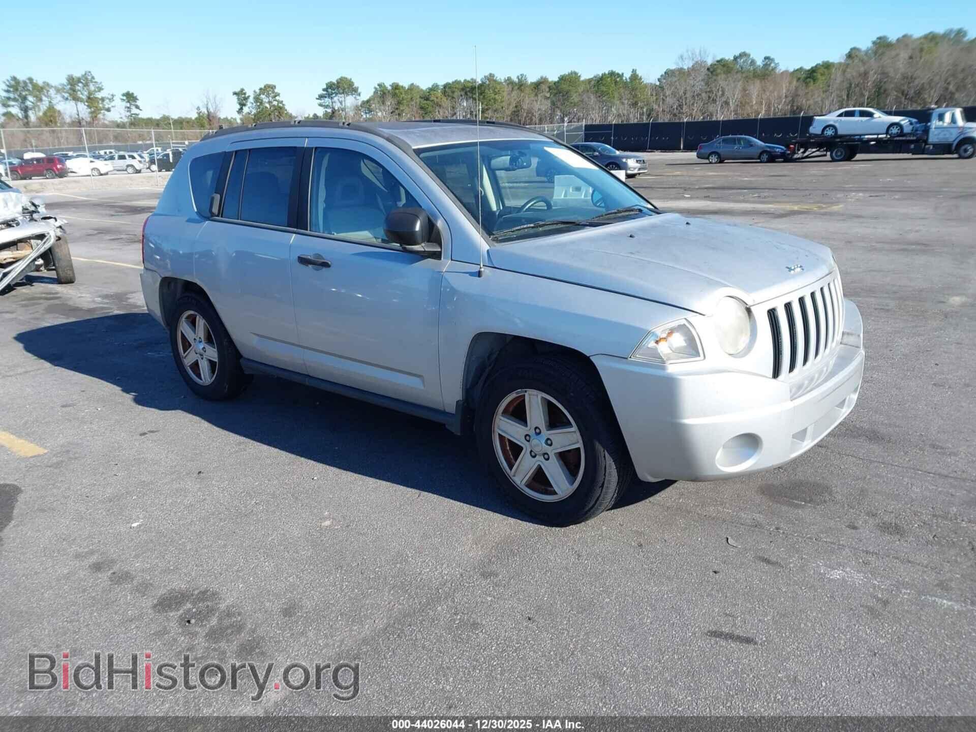 Photo 1J8FF47W87D167759 - JEEP COMPASS 2007