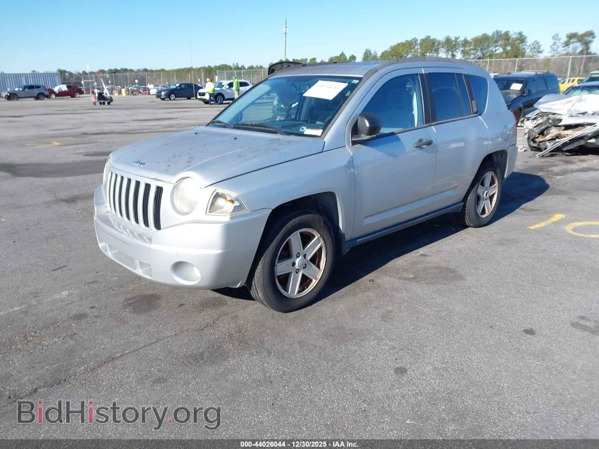 2007 JEEP COMPASS - VIN: 1J8FF47W87D167759 - Фото 2