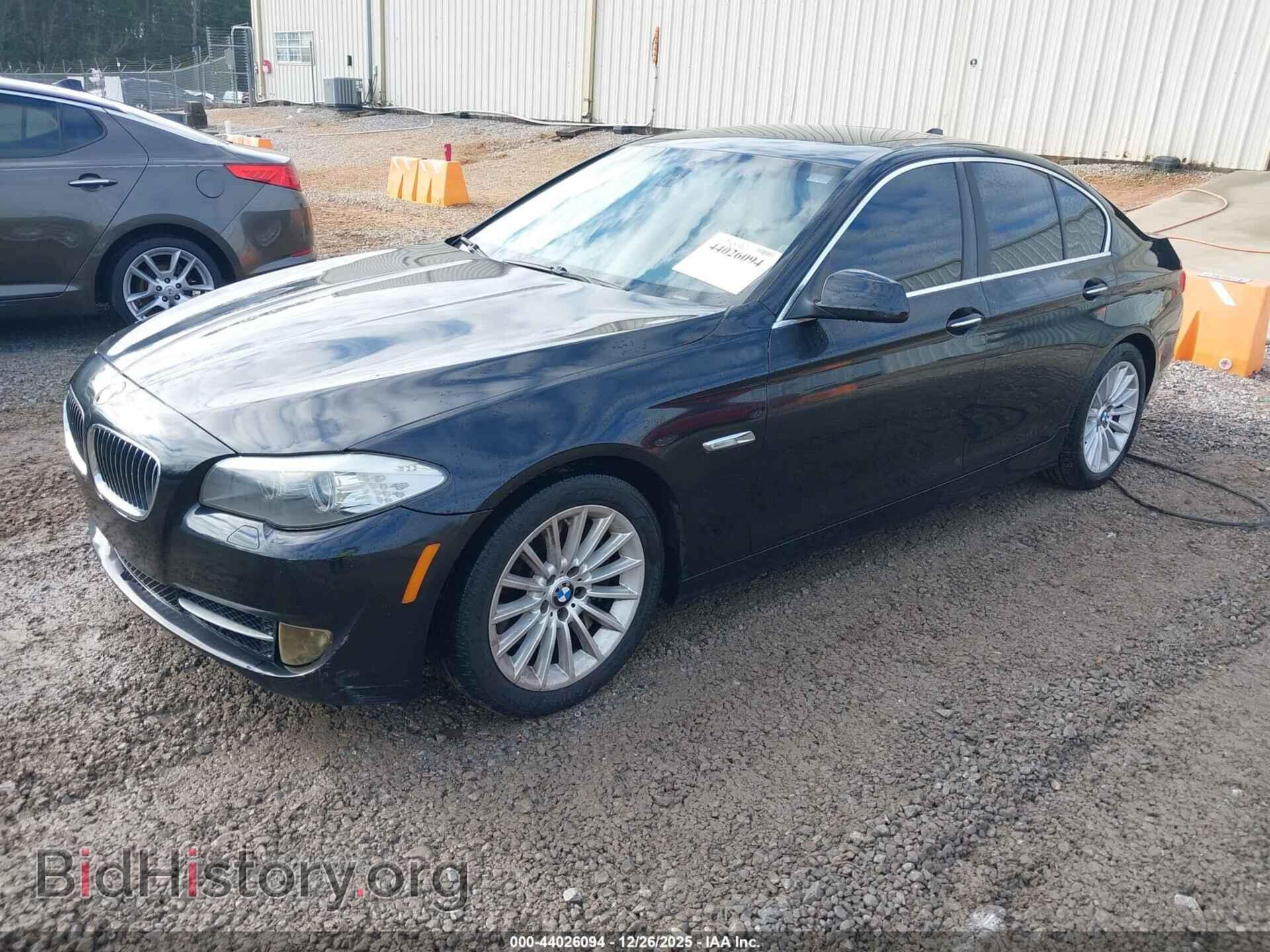 2011 BMW 535I - VIN: WBAFR7C56BC266265 - Фото 2