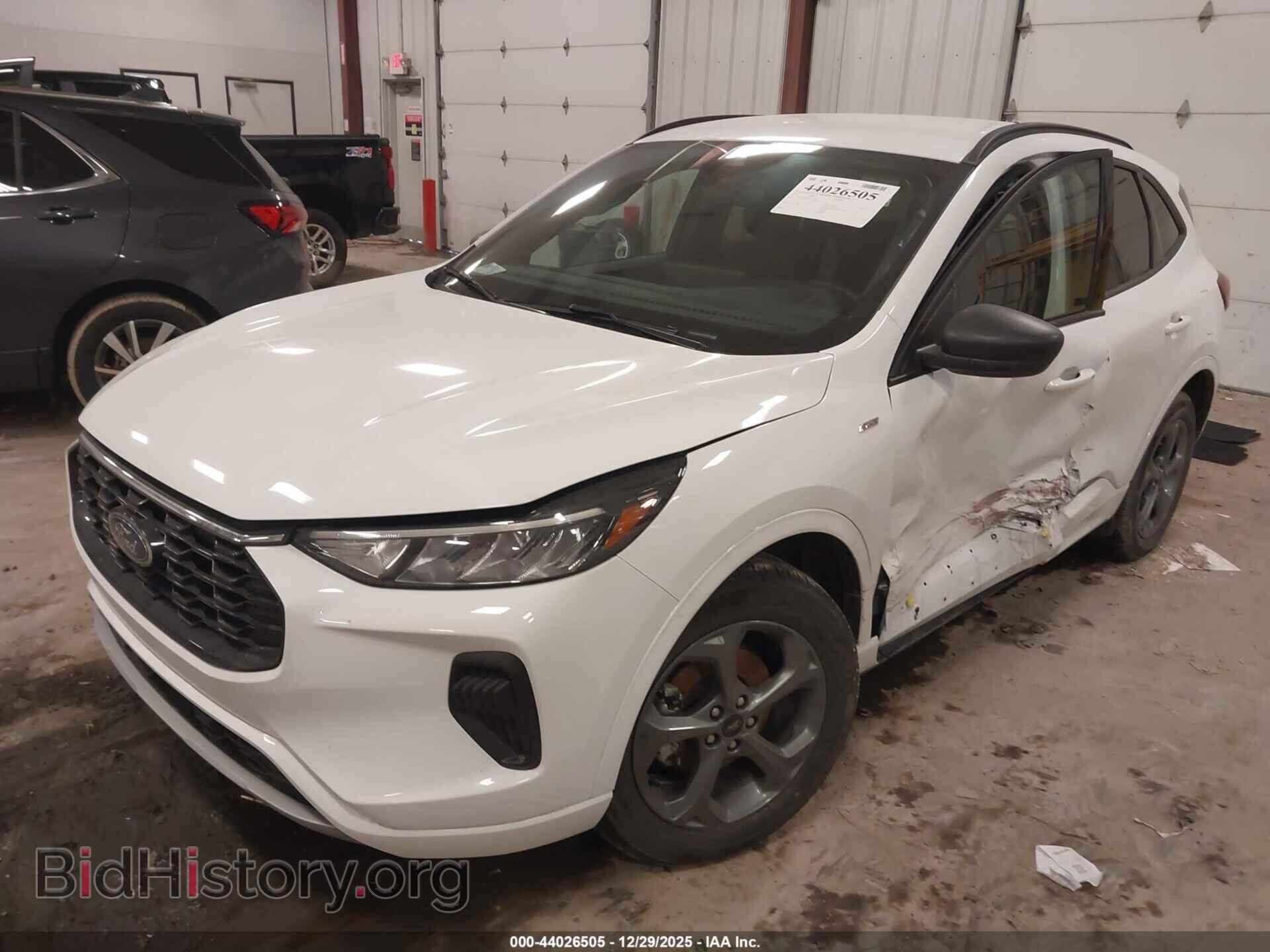 2023 FORD ESCAPE - VIN: 1FMCU9MN9PUB15321 - Photo 2