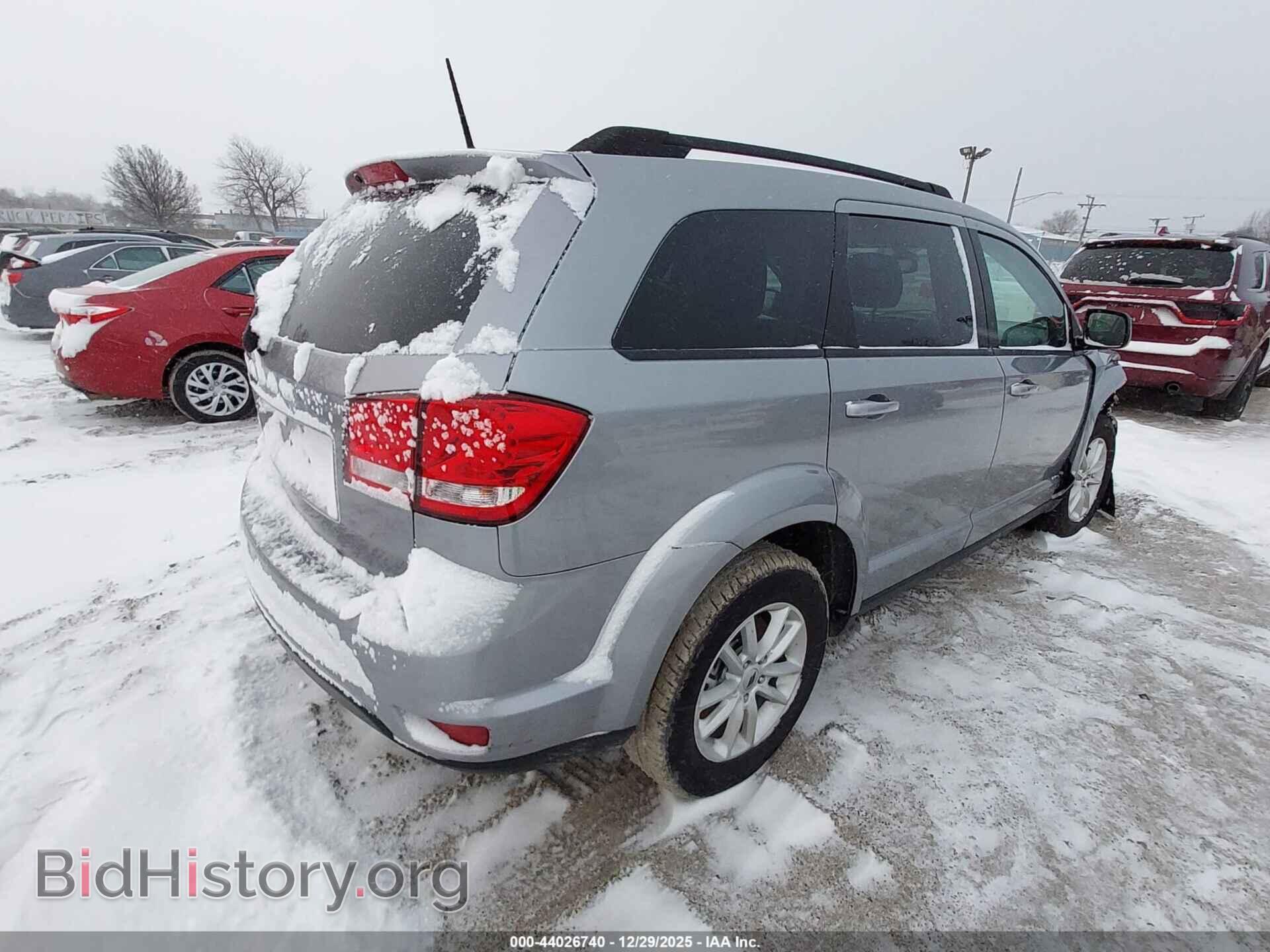 2019 DODGE JOURNEY - VIN: 3C4PDCBB1KT845061 - Photo 4