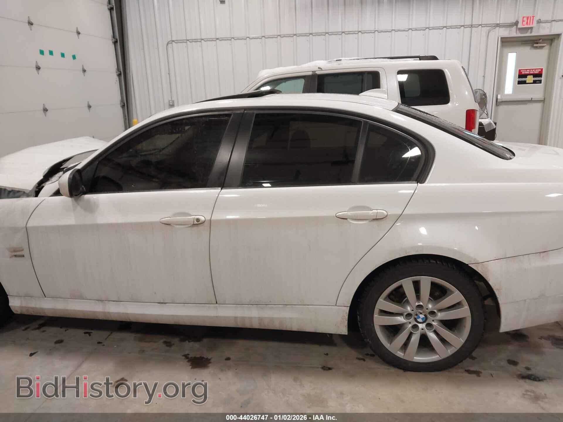 2011 BMW 328I - VIN: WBAPK7C59BF086897 - Фото 14