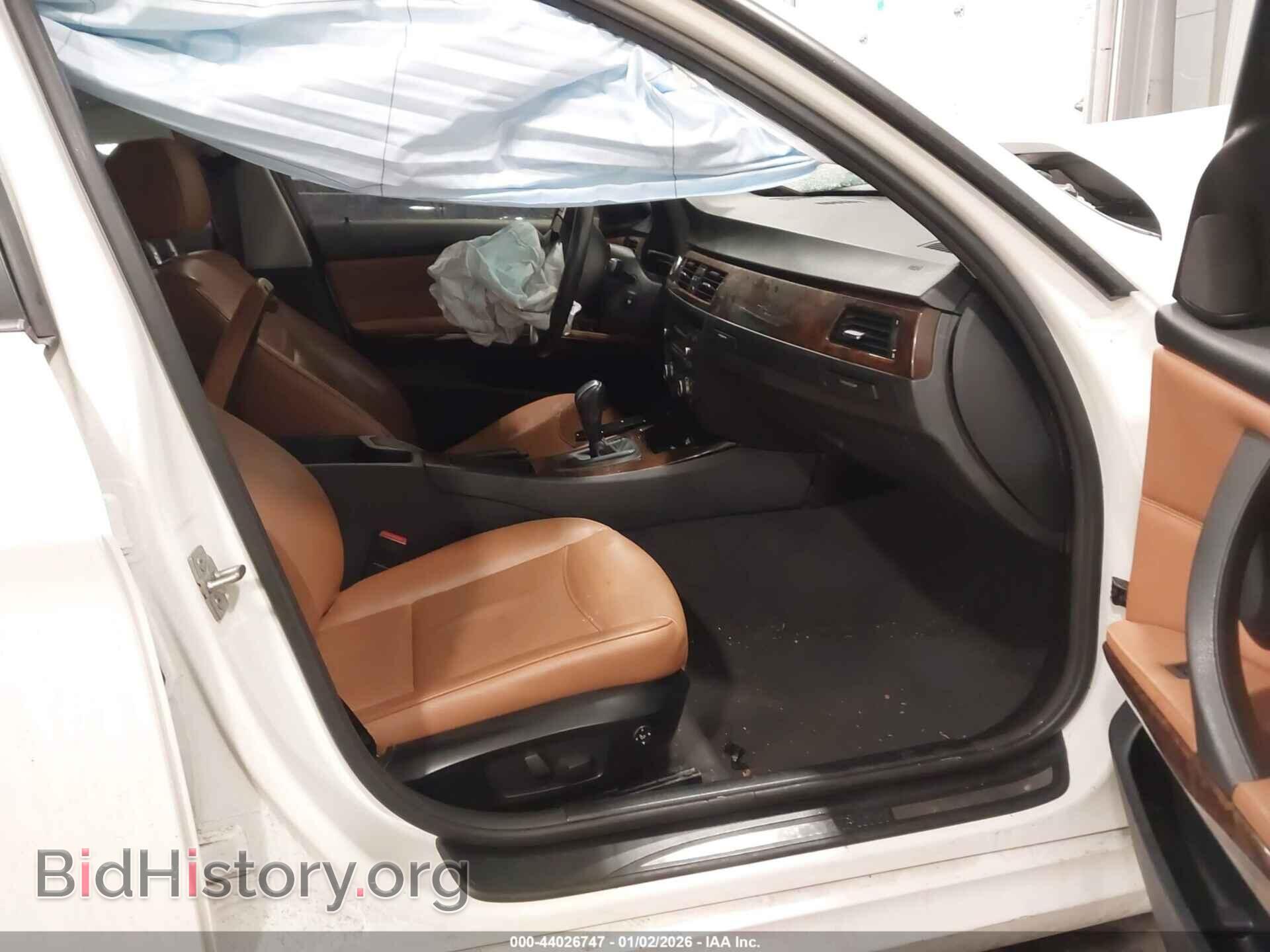 2011 BMW 328I - VIN: WBAPK7C59BF086897 - Фото 5