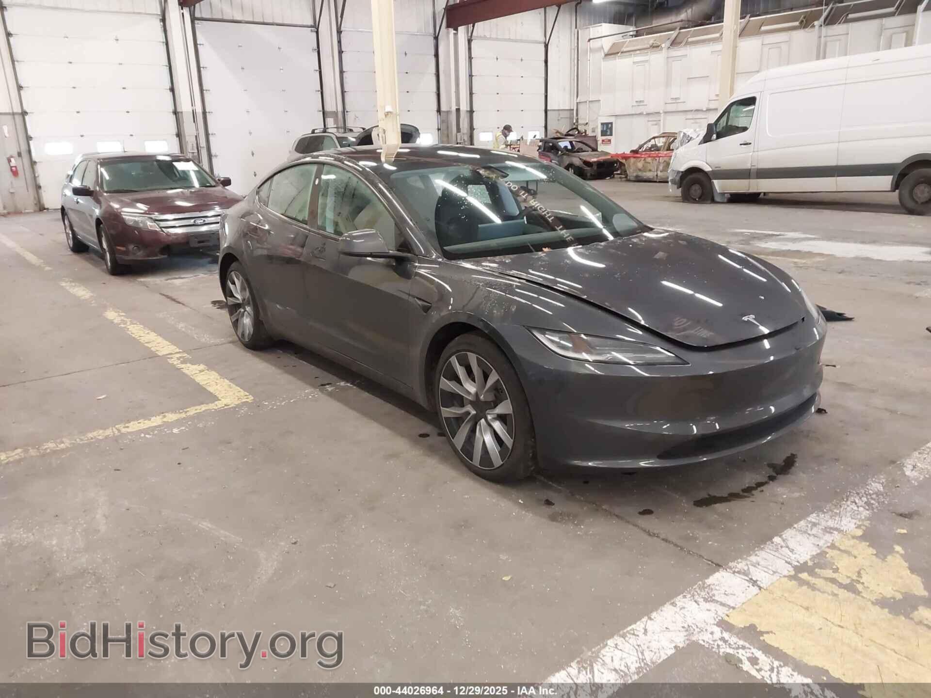 Photo 5YJ3E1EBXSF967346 - TESLA MODEL 3 2025