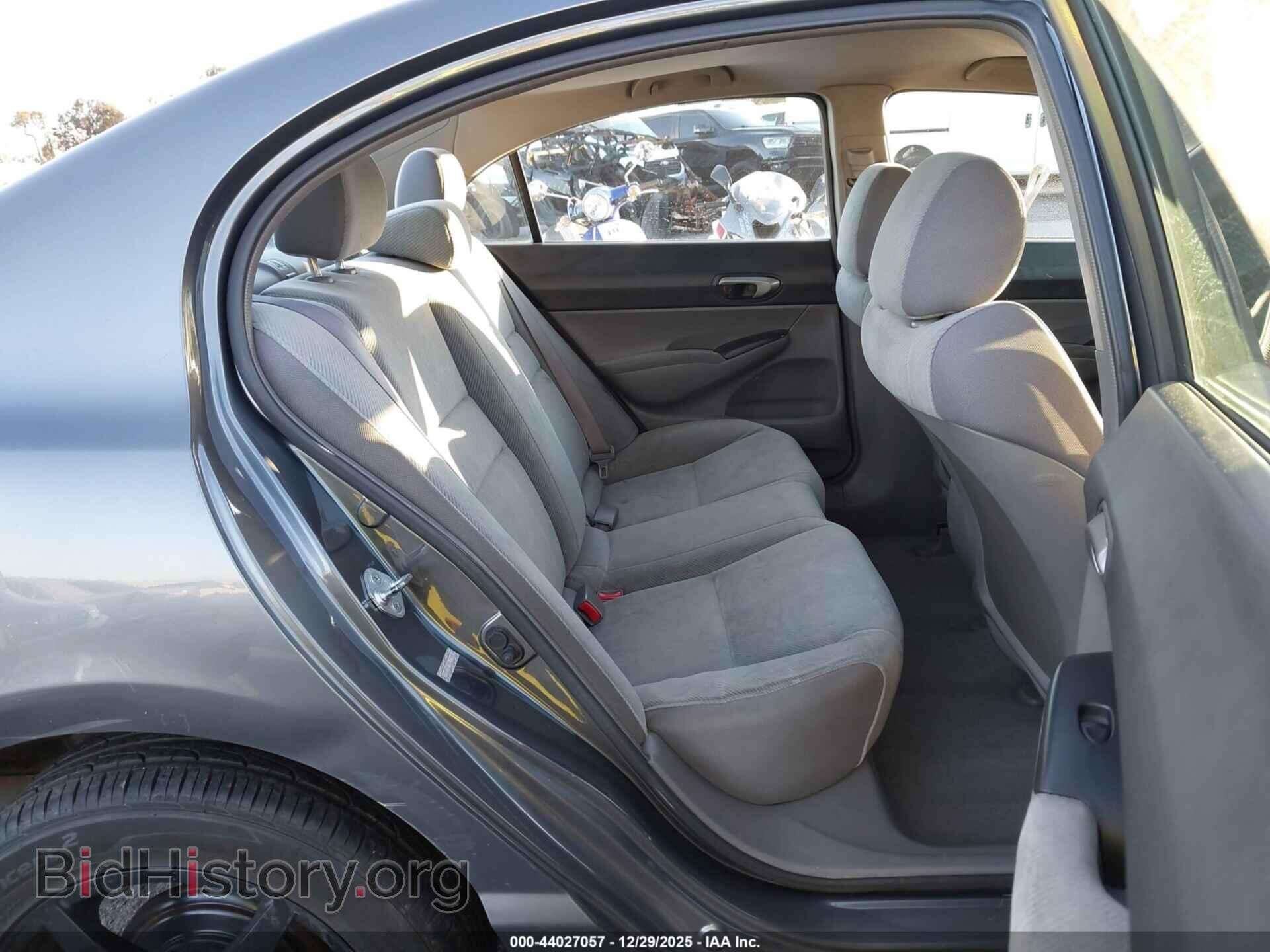 2010 HONDA CIVIC - VIN: 19XFA1F5XAE071408 - Фото 8