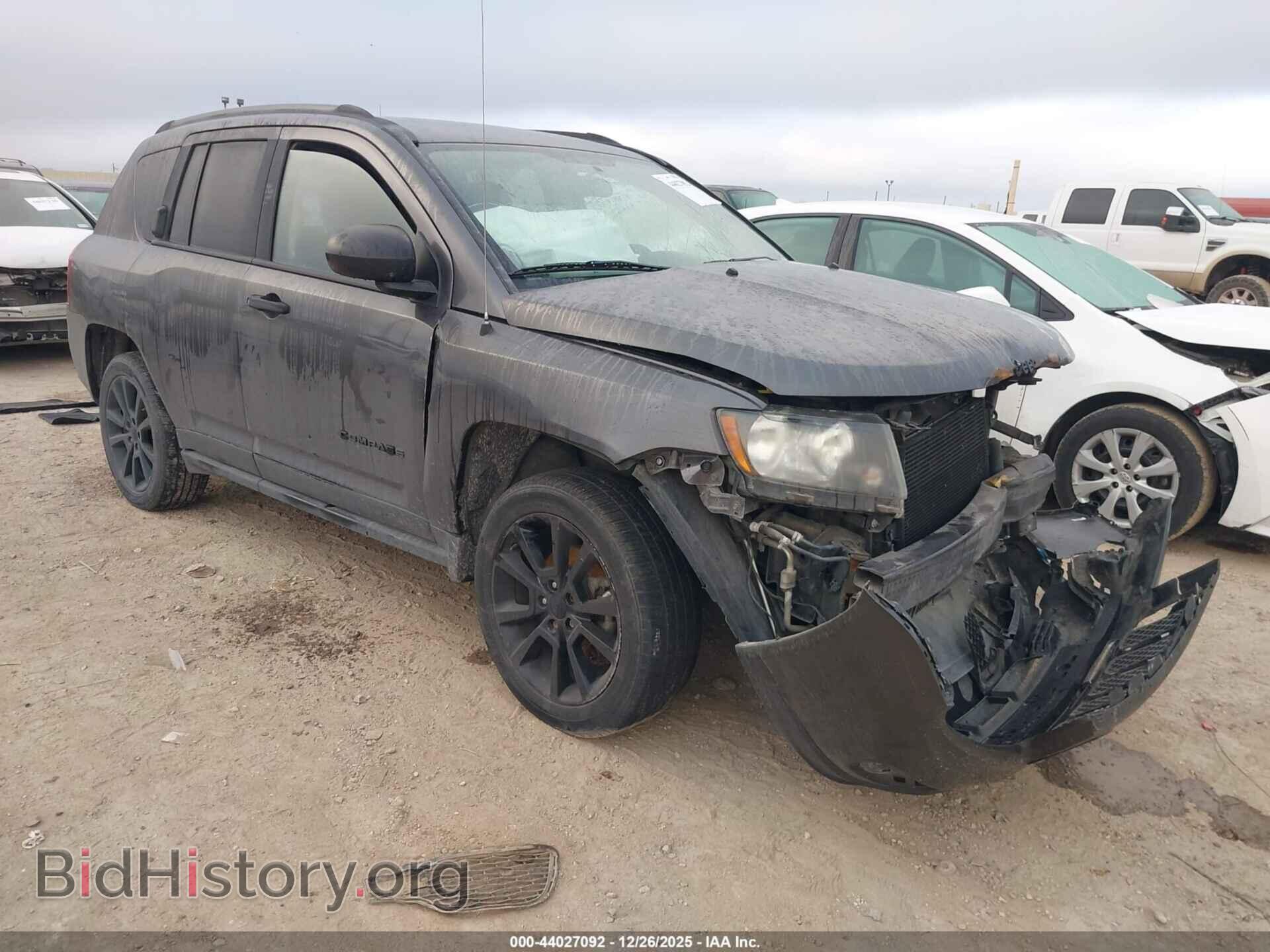 Photo 1C4NJCBA5FD185996 - JEEP COMPASS 2015