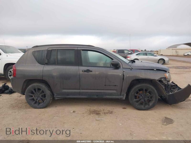 2015 Jeep COMPASS (VIN 1C4NJCBA5FD185996) — photo 13 of 16