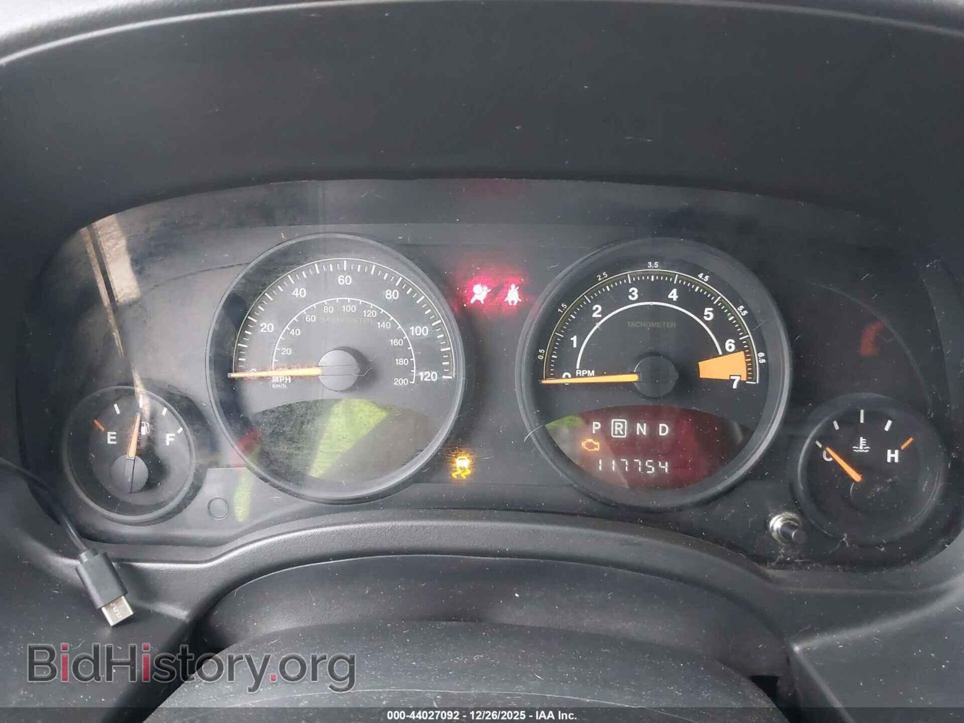2015 JEEP COMPASS - VIN: 1C4NJCBA5FD185996 - Фото 7