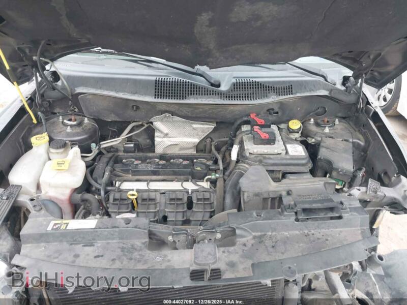 2015 Jeep COMPASS (VIN 1C4NJCBA5FD185996) — photo 10 of 16