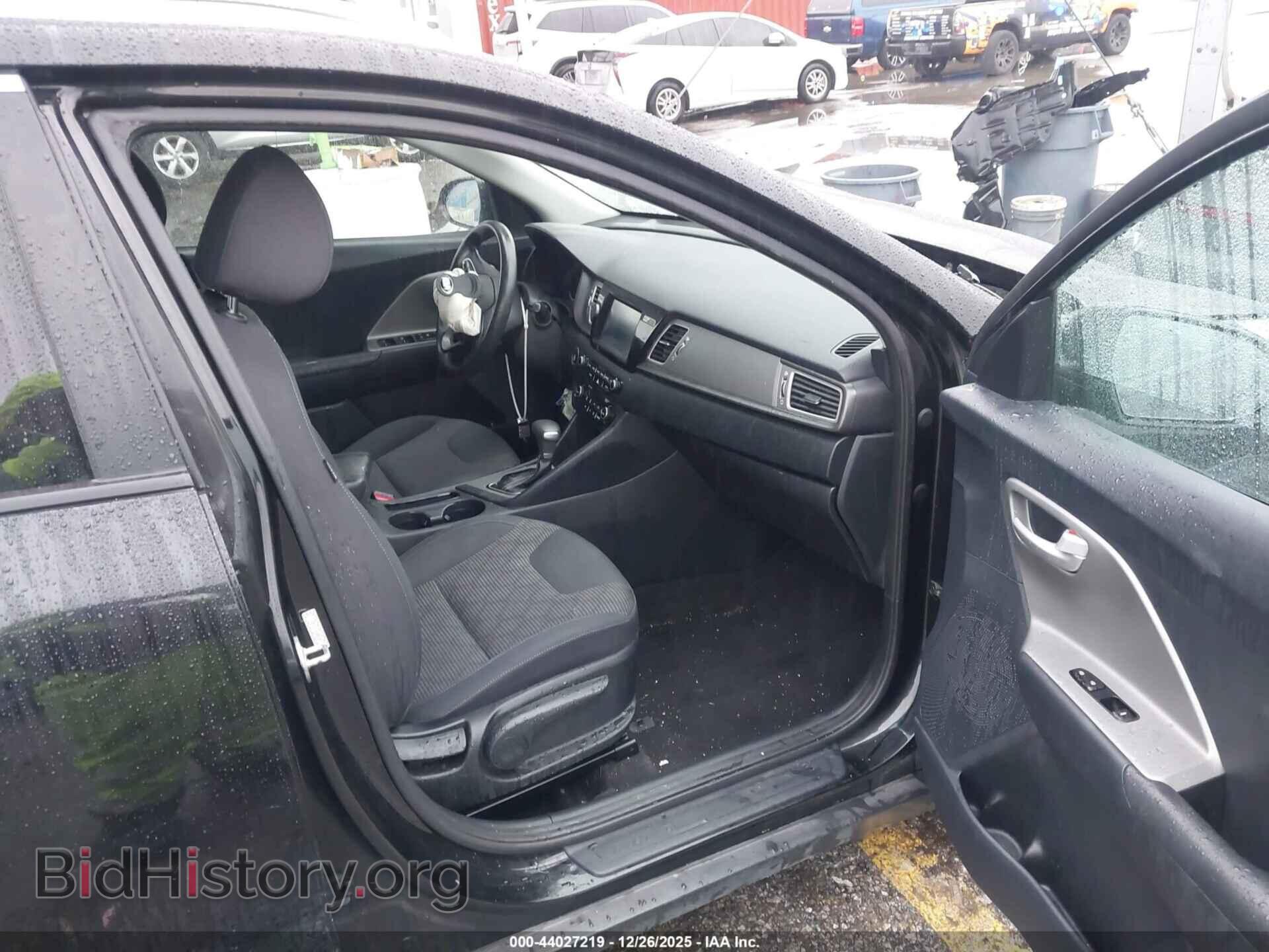 2017 KIA NIRO - VIN: KNDCB3LC6H5068638 - Фото 5
