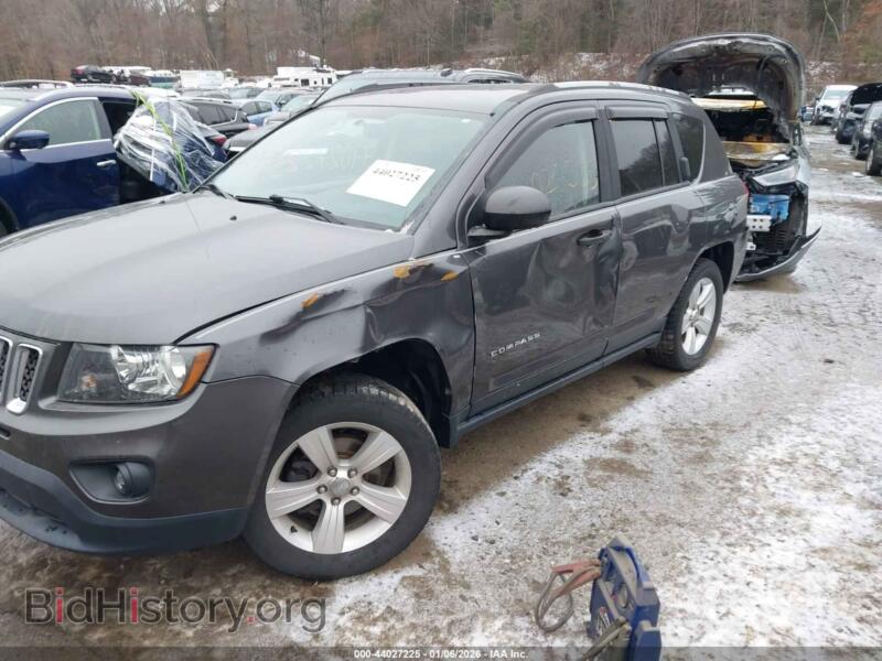 2015 Jeep COMPASS (VIN 1C4NJCBBXFD334931) — photo 6 of 11