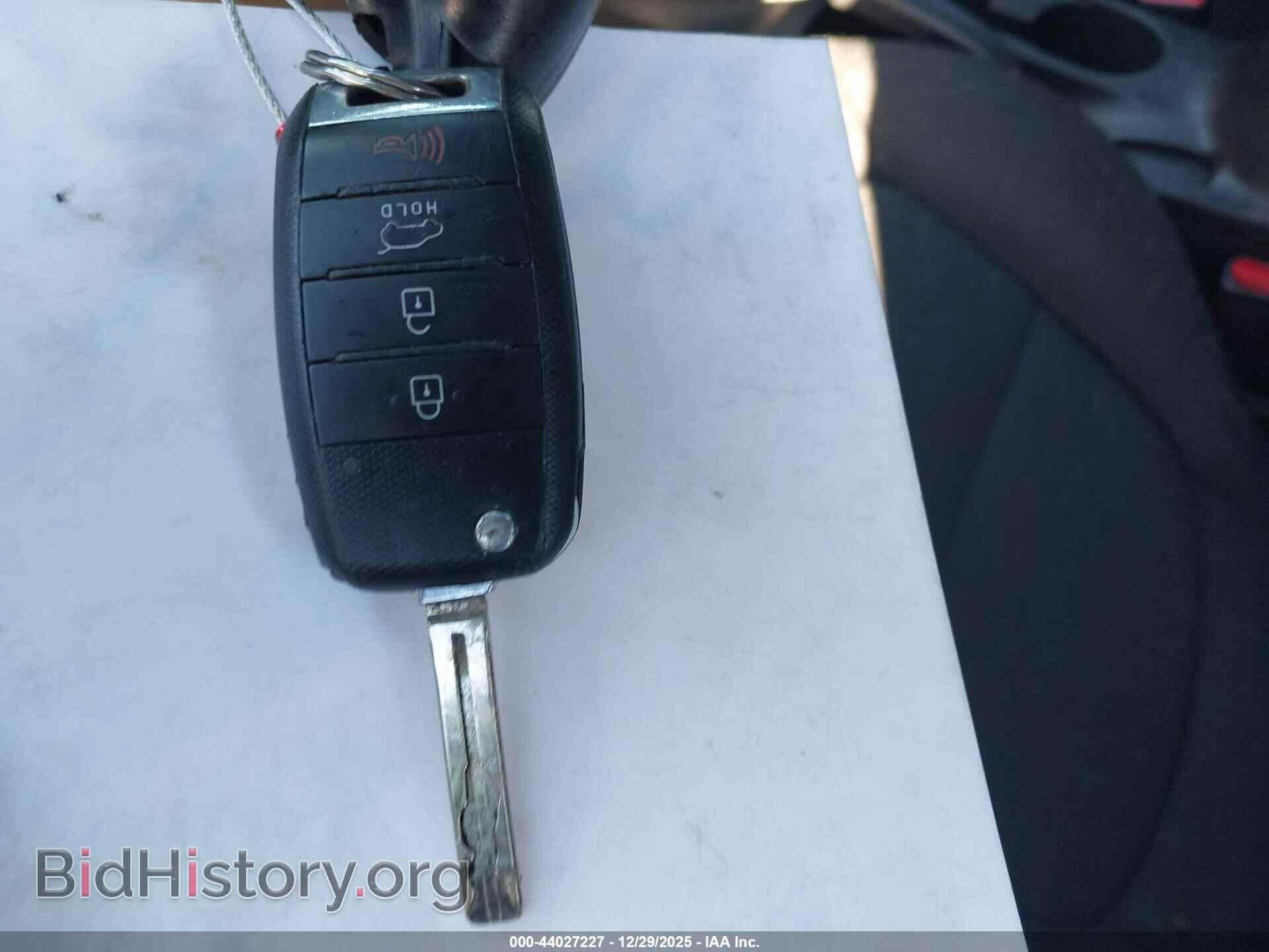 2014 KIA SOUL - VIN: KNDJN2A20E7109302 - Фото 11