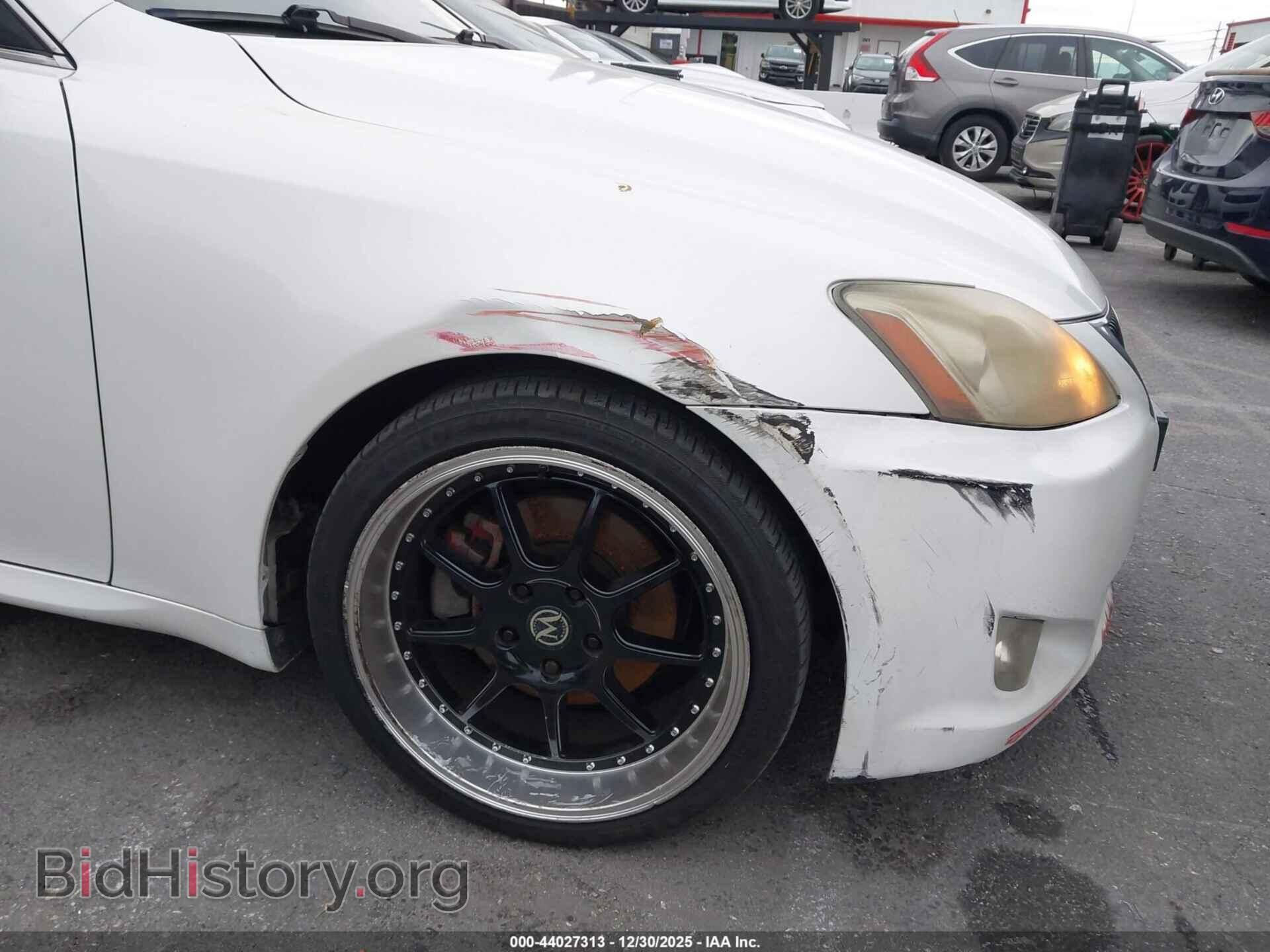 2010 LEXUS IS 250 - VIN: JTHBF5C29A5110114 - Photo 12