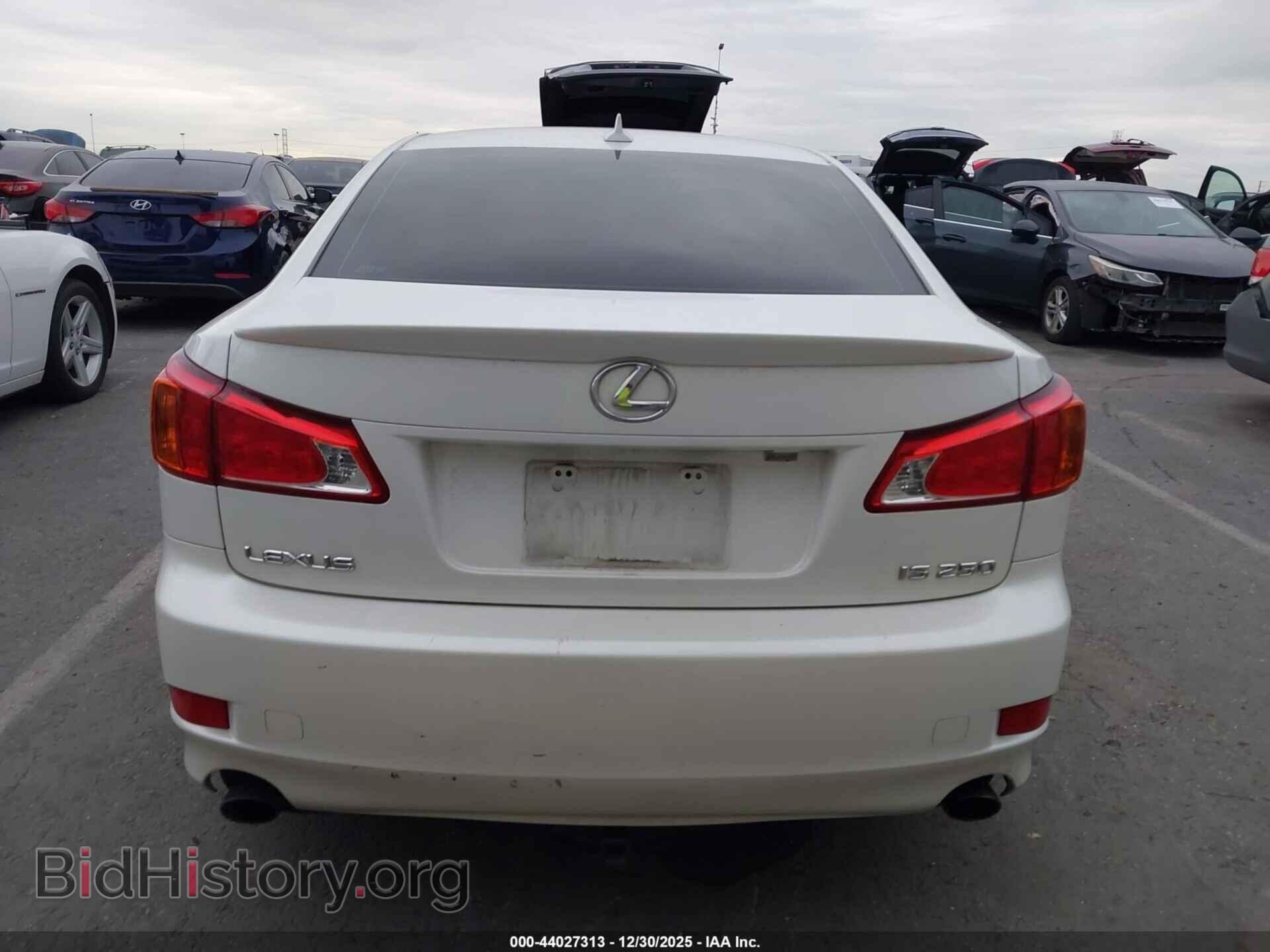 2010 LEXUS IS 250 - VIN: JTHBF5C29A5110114 - Photo 17