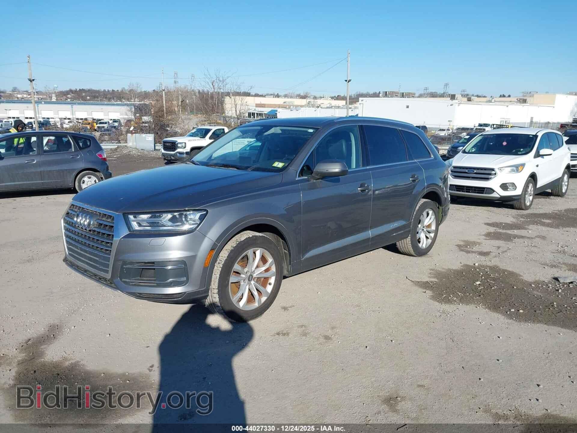 2017 AUDI Q7 - VIN: WA1LAAF70HD046429 - Фото 2