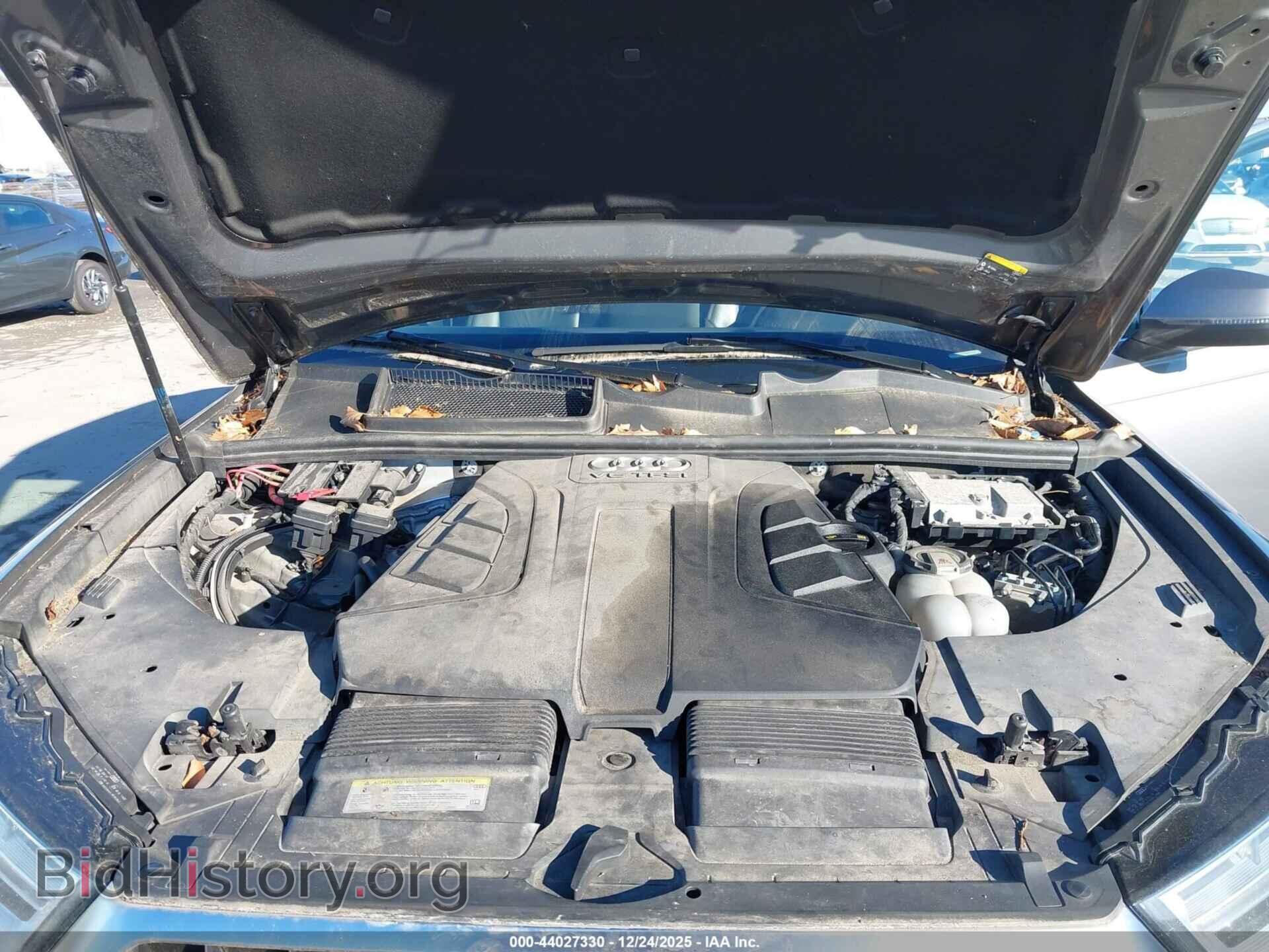 2017 AUDI Q7 - VIN: WA1LAAF70HD046429 - Фото 10