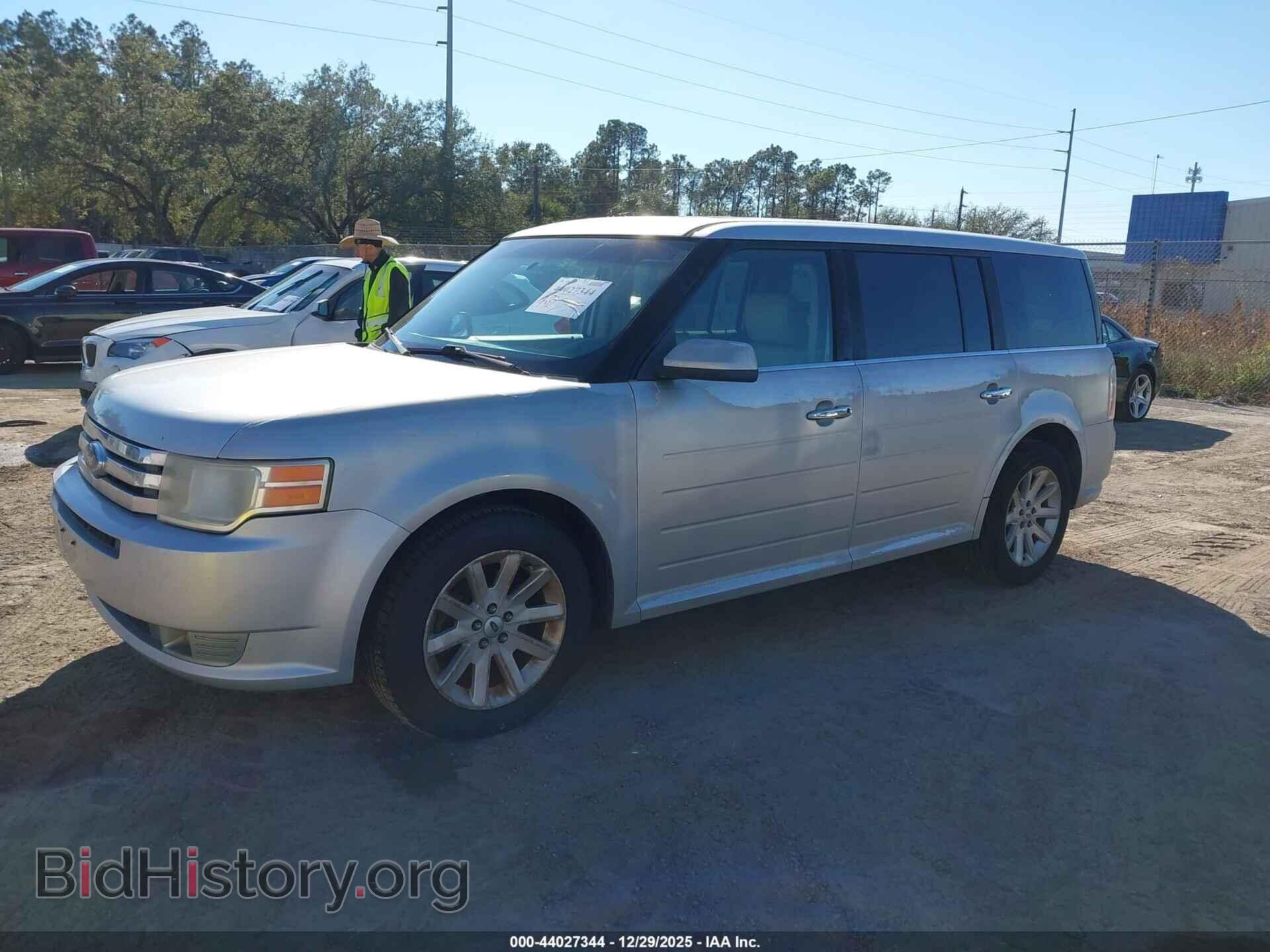 2009 FORD FLEX - VIN: 2FMDK52C59BA42350 - Photo 2