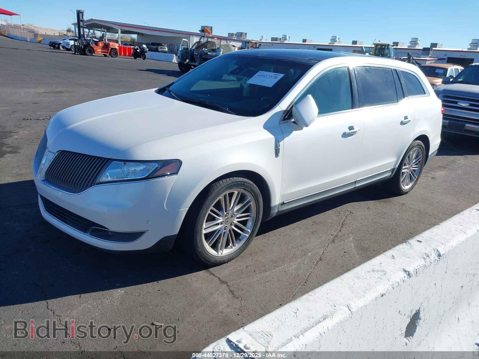 2013 LINCOLN MKT - VIN: 2LMHJ5AT3DBL53584 - Фото 2