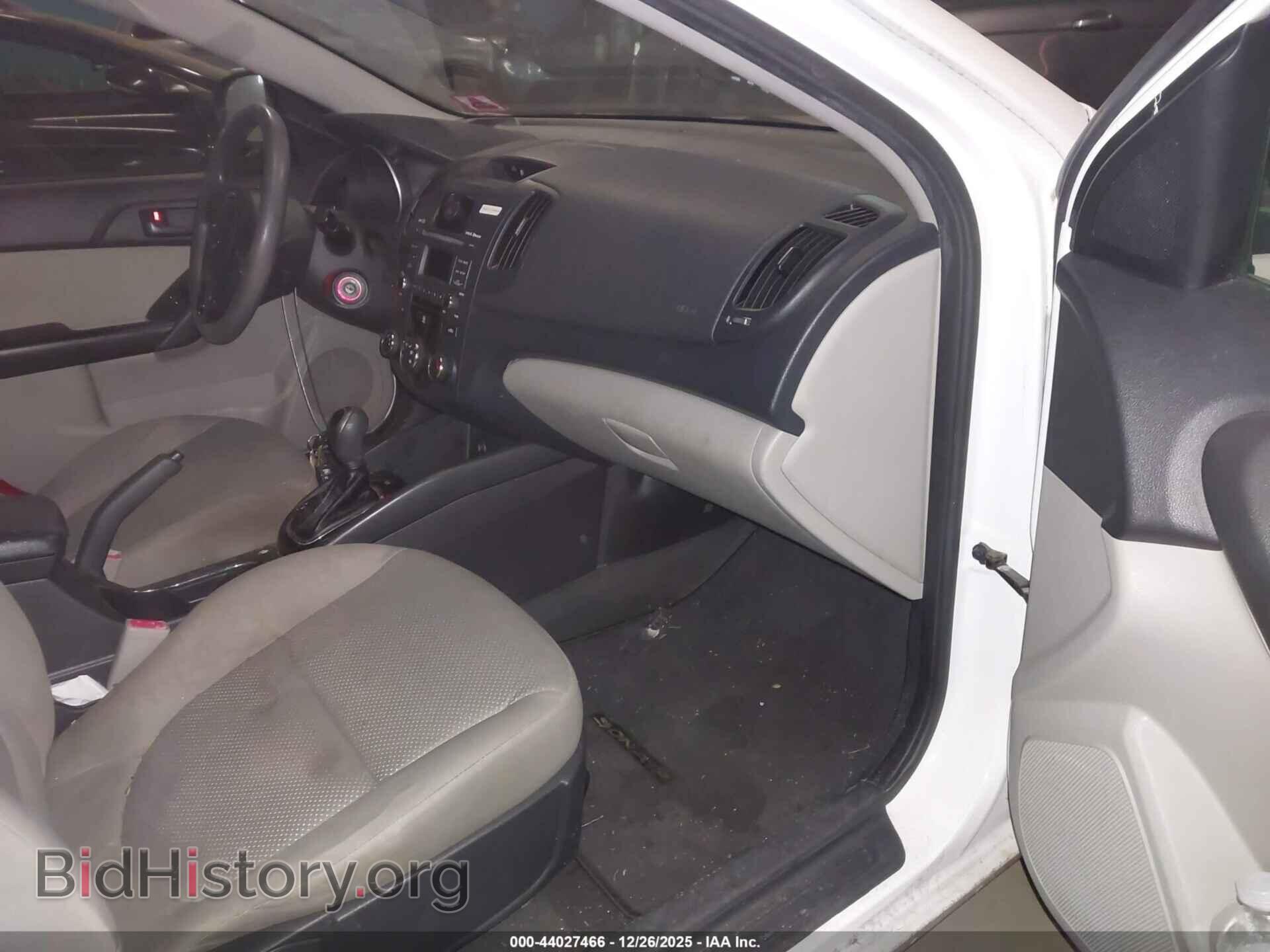 2011 KIA FORTE - VIN: KNAFU4A24B5332676 - Фото 5